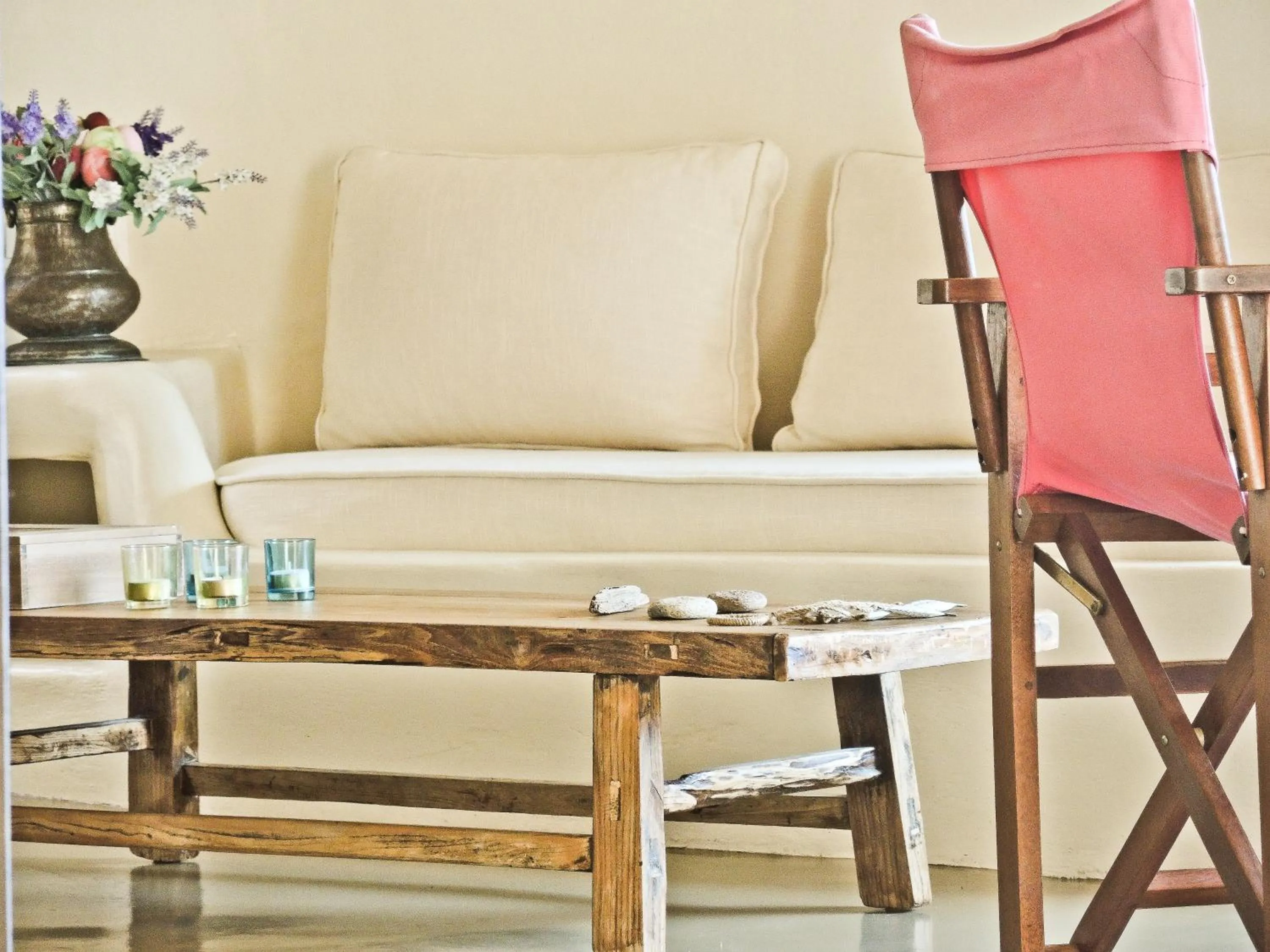 Living room in Castle Panigirakis