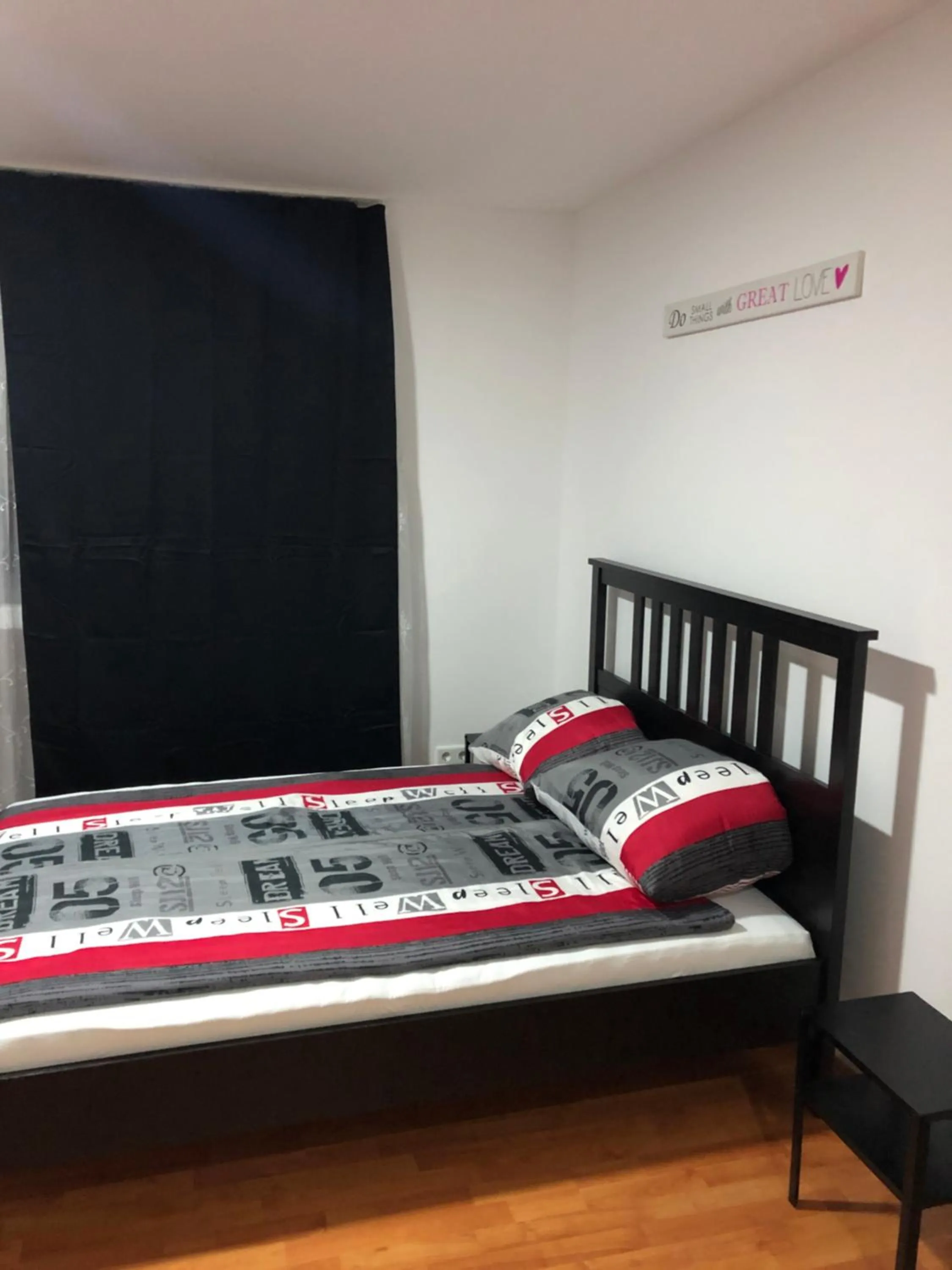 Living room in Apartment 4 Rent