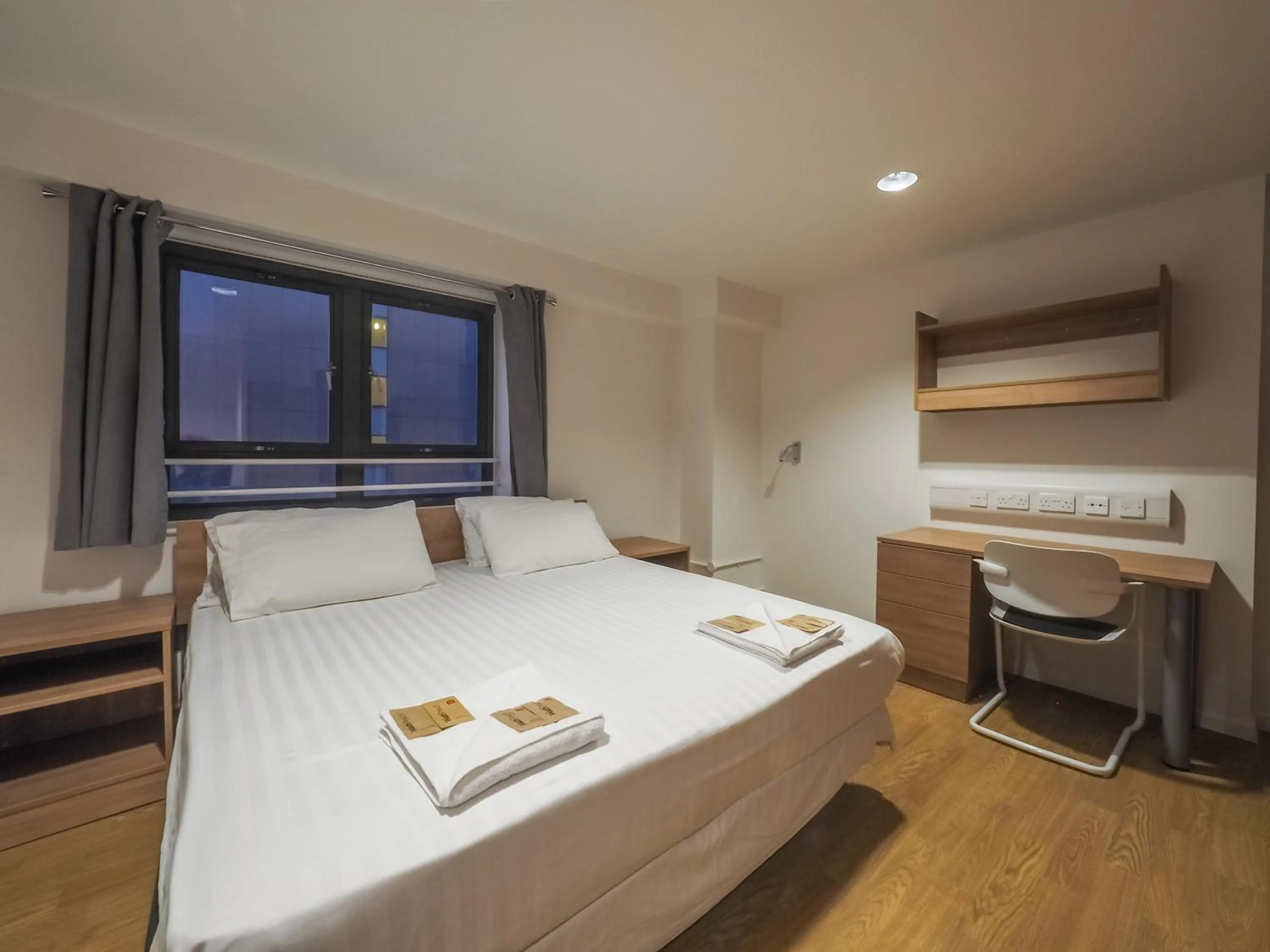 Bed in LSE High Holborn