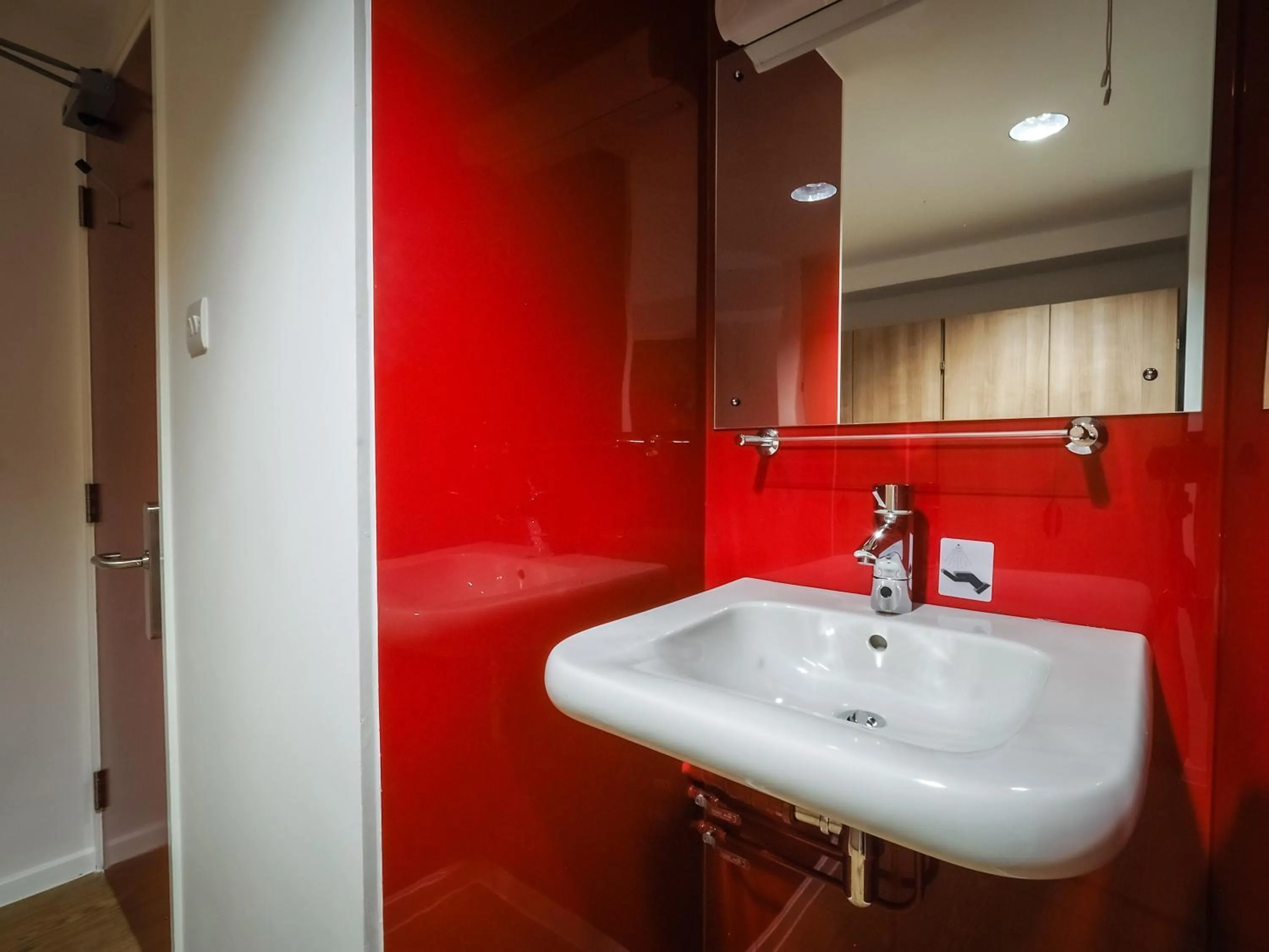 Bathroom in LSE High Holborn