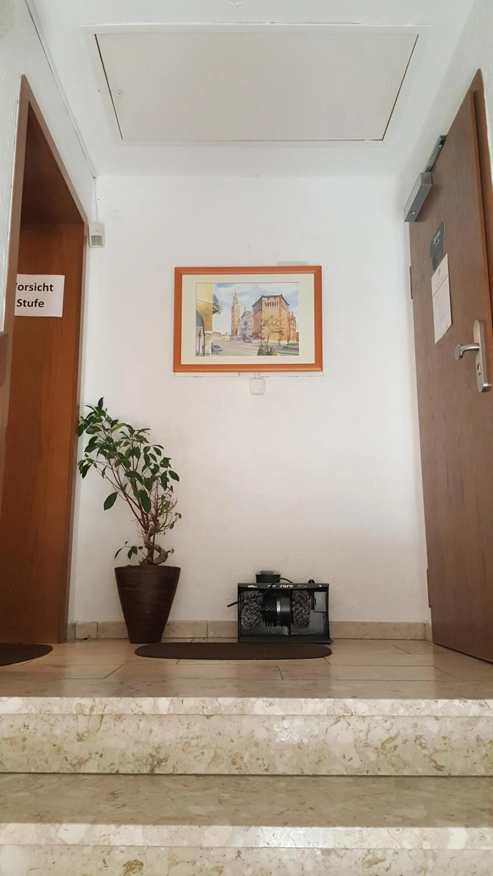 Decorative detail in Oberkasseler Hof Bonn