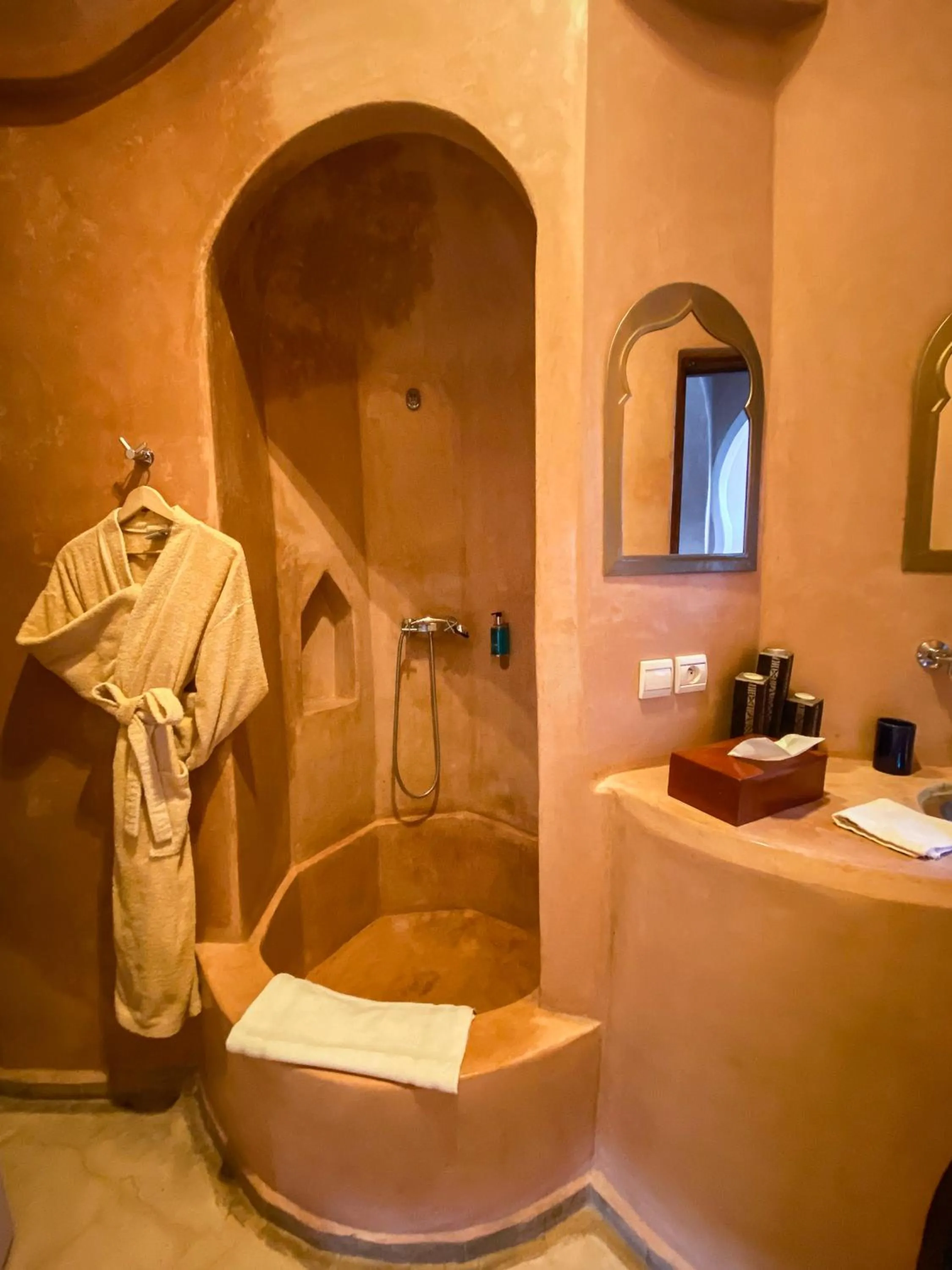 Bathroom in Riad Selouane