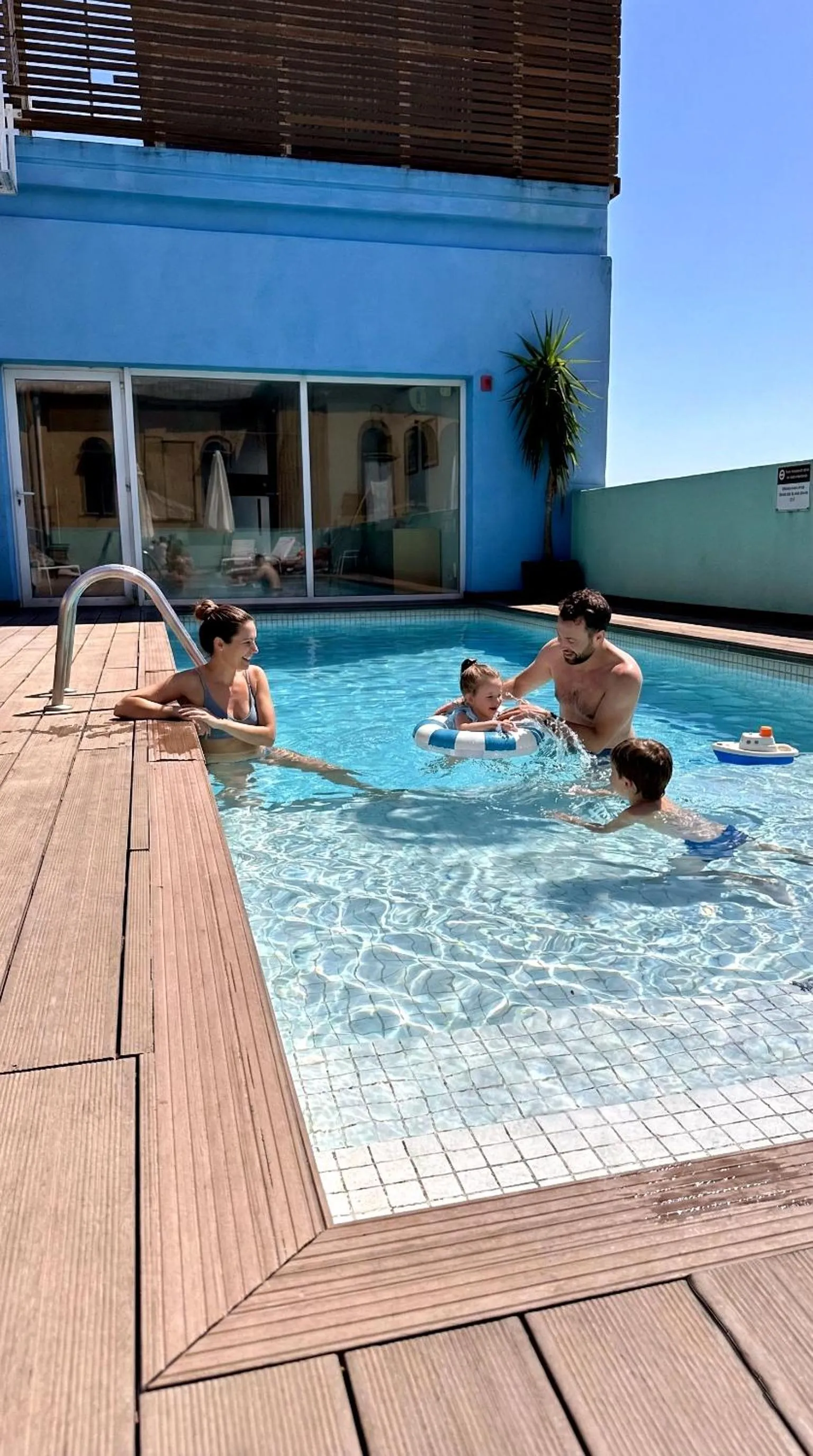 Swimming pool in Salto Hotel y Casino
