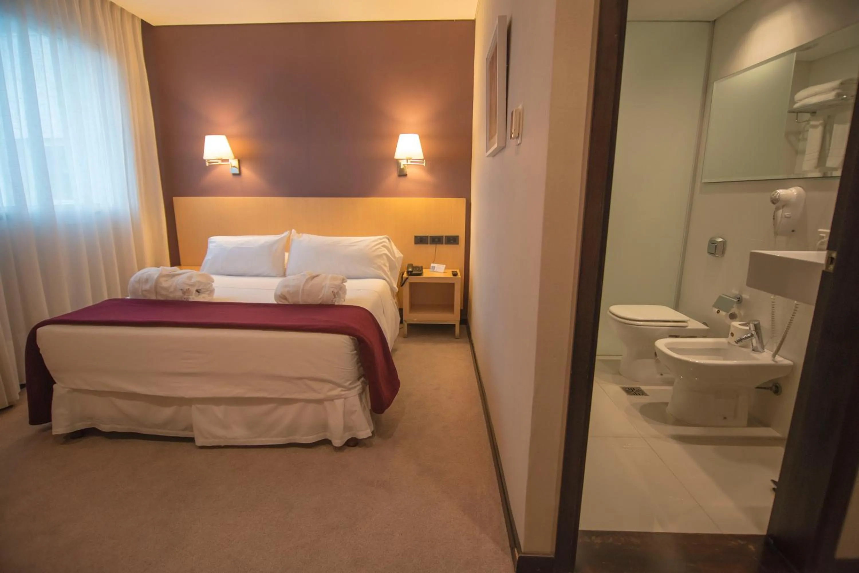 Bedroom, Bed in Salto Hotel y Casino