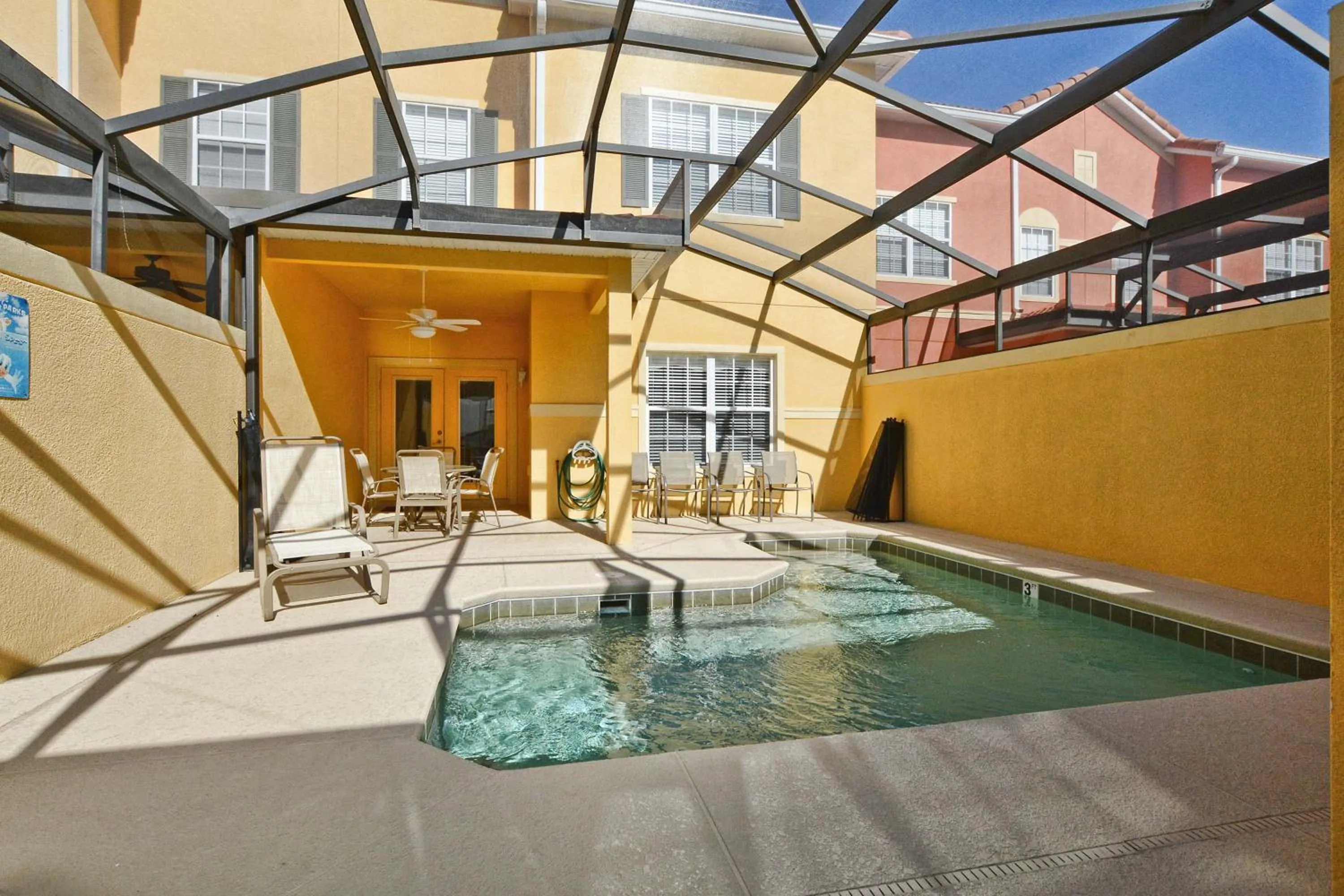 Property building in Paradise Palms-4 Bed Townhome W-Splashpool-3044Ppr
