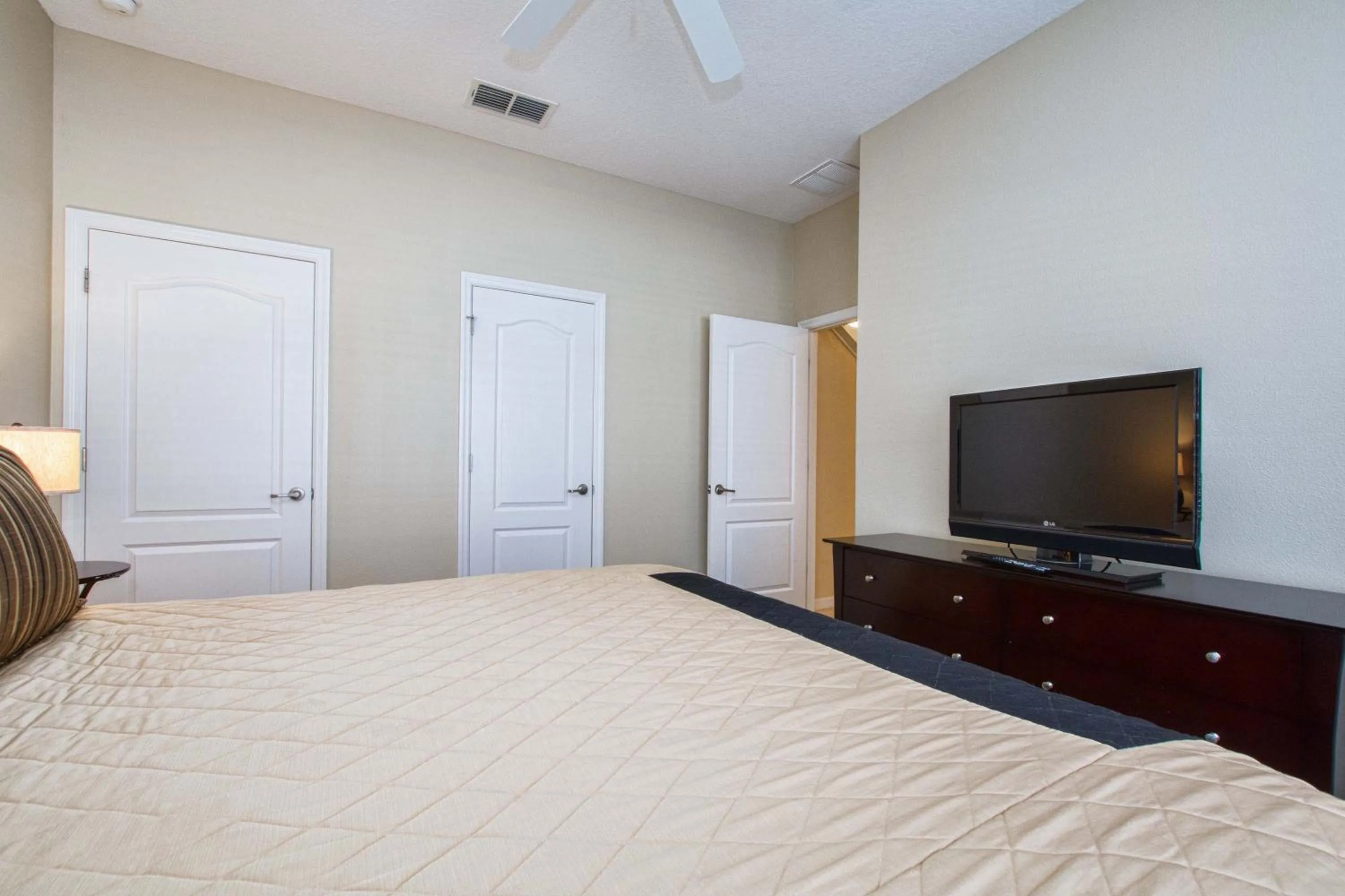 Property building, Bed in Paradise Palms-4 Bed Townhome W-Splashpool-3044Ppr