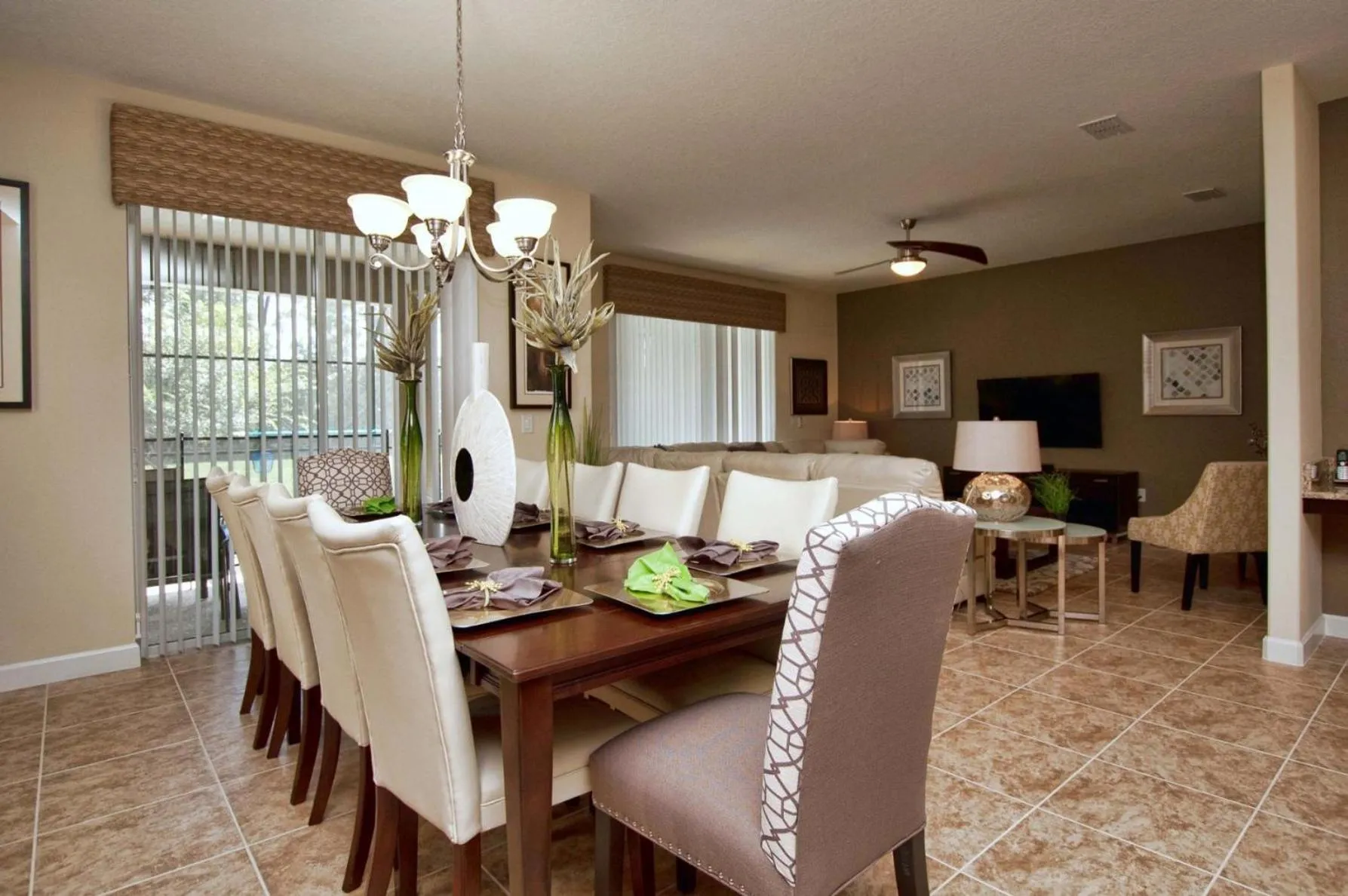 Property building in Paradise Palms- 6 Bedroom Pool Home-3150Pp