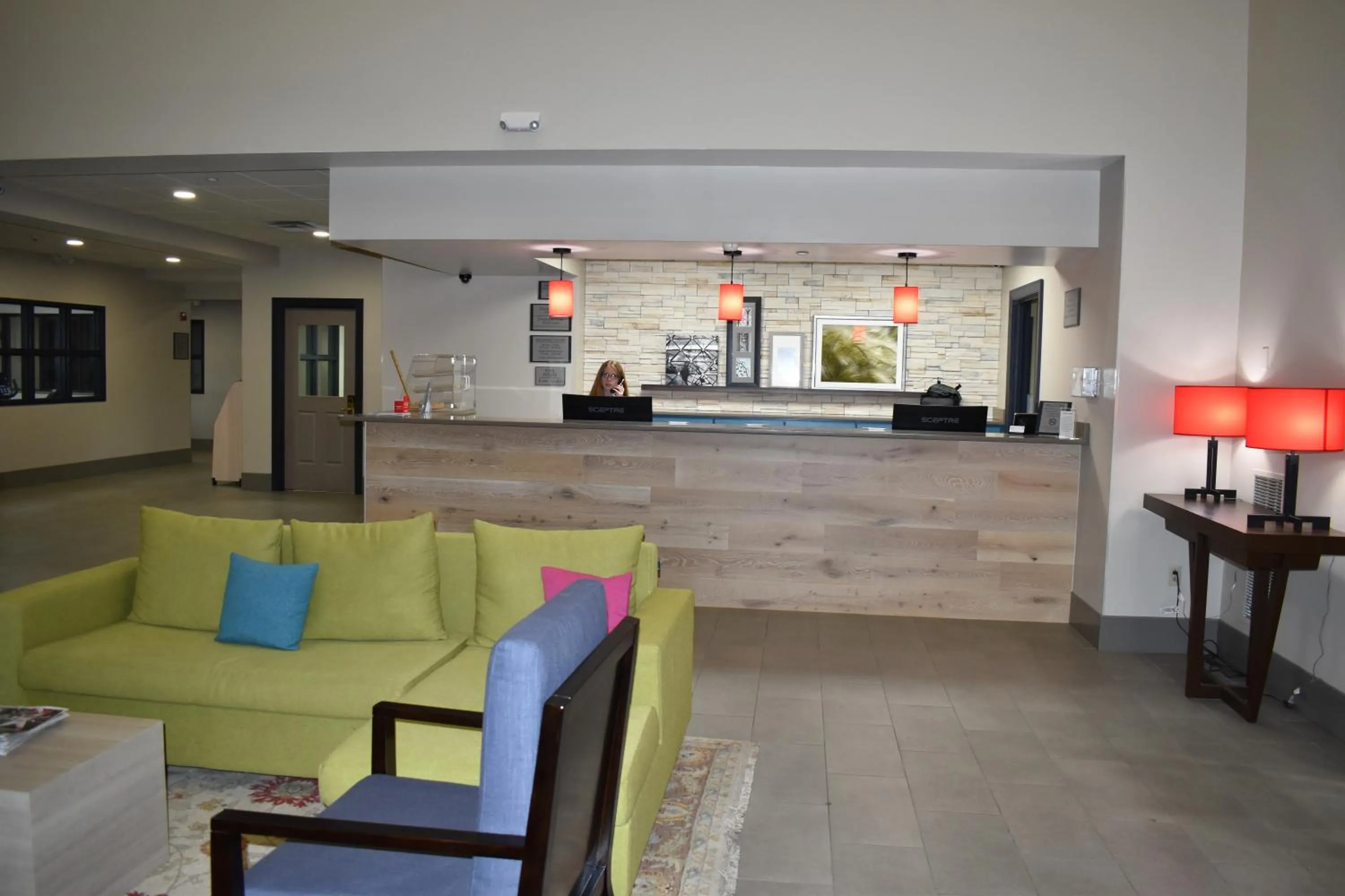 Lobby or reception in Country Inn & Suites by Radisson, Hagerstown, MD