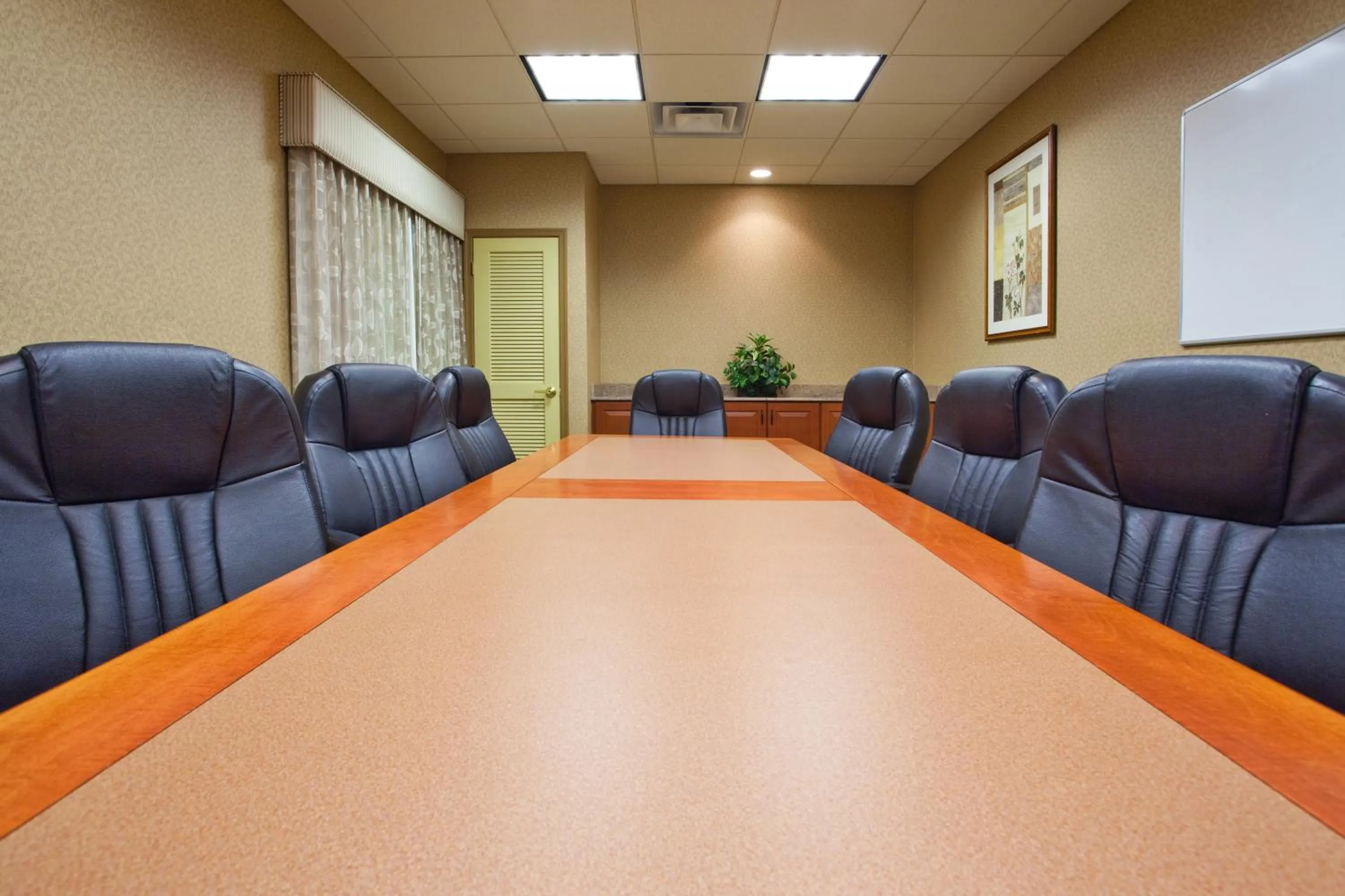 Banquet/Function facilities in Country Inn & Suites by Radisson, Hagerstown, MD