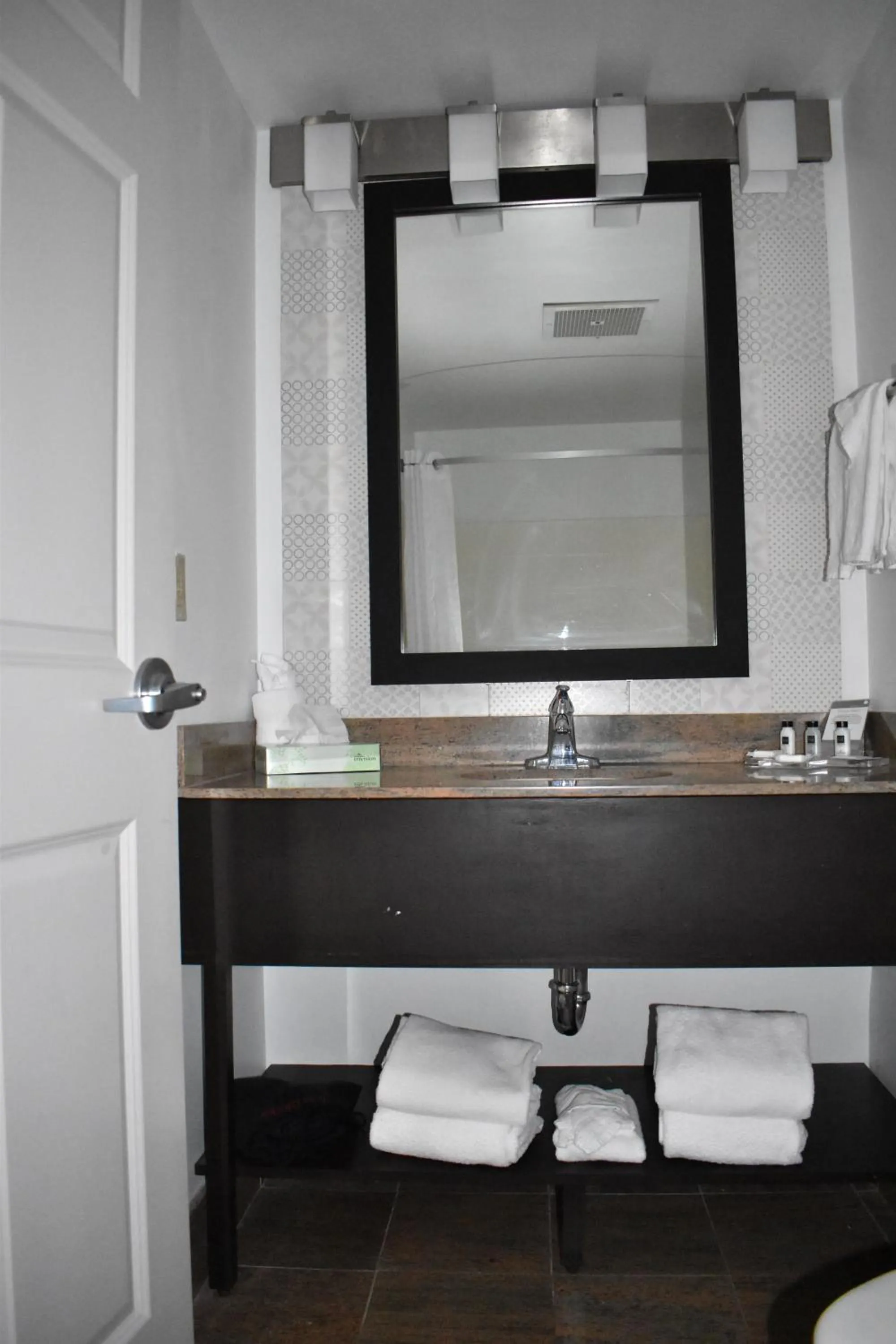 Country Inn & Suites by Radisson, Hagerstown, MD