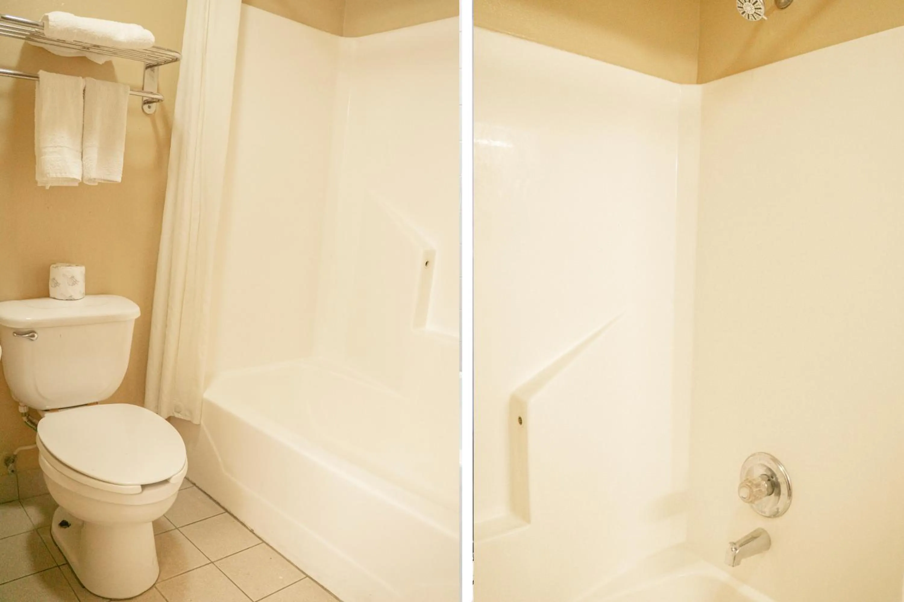 Bathroom in Capital O Fairway Inn - Baytown La Porte TX