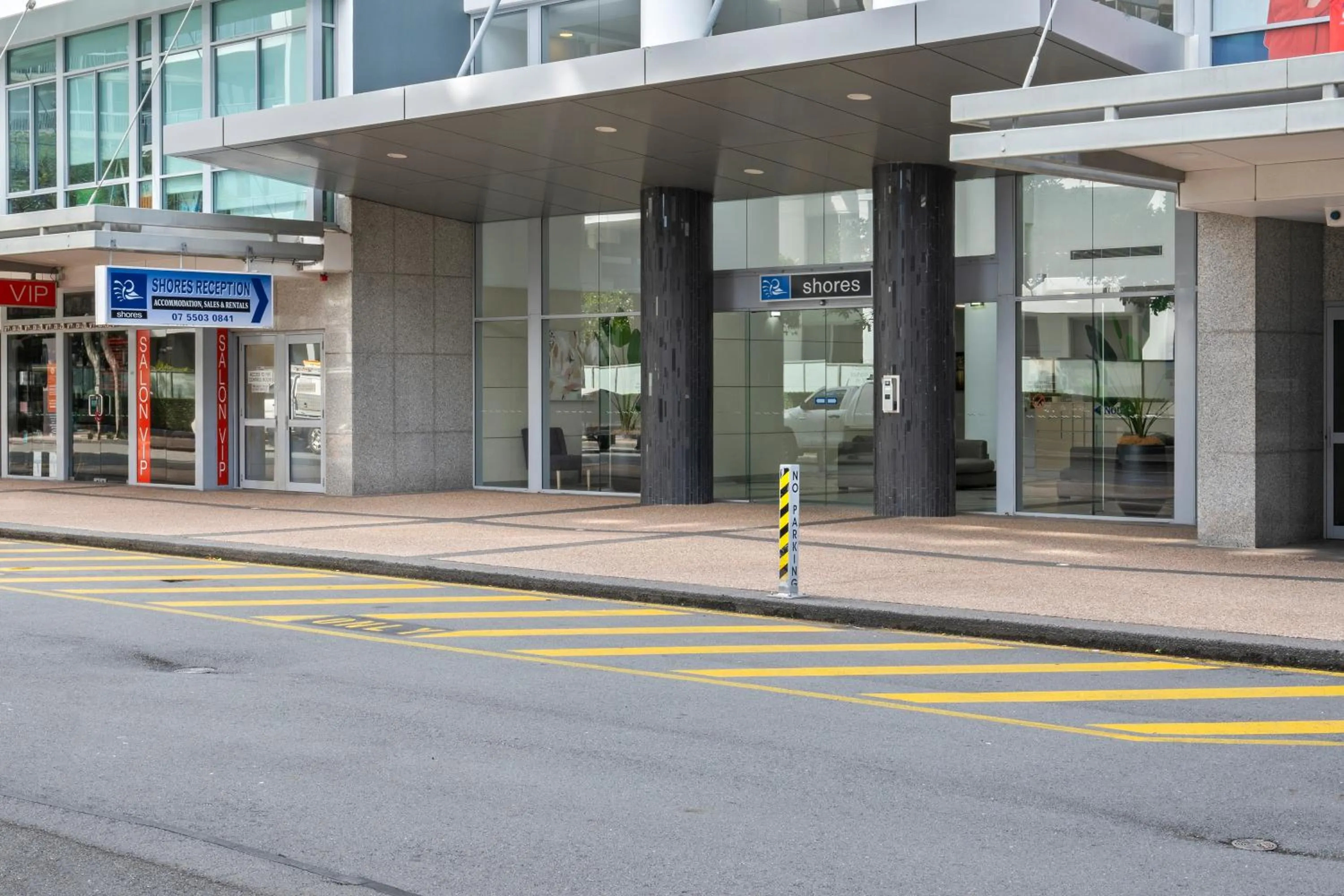 Street view in Brighton Shores