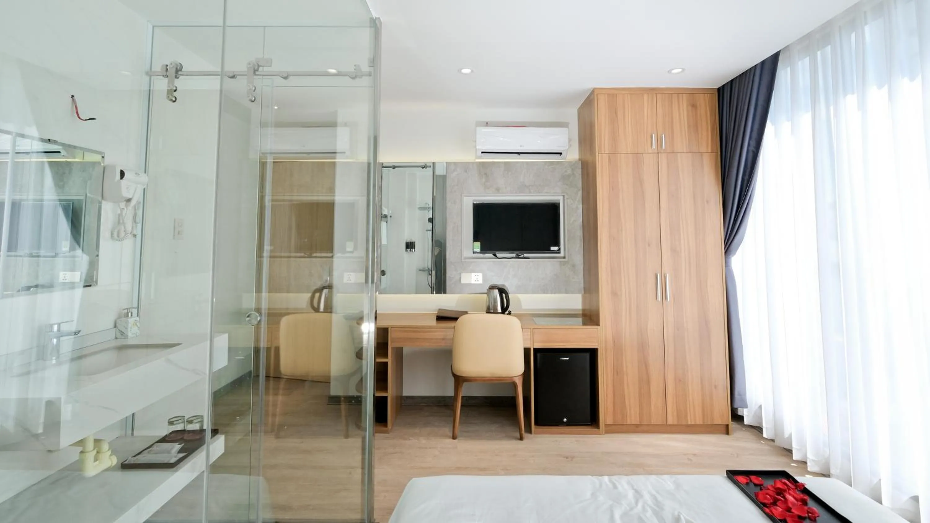 Prague Nha Trang Hotel