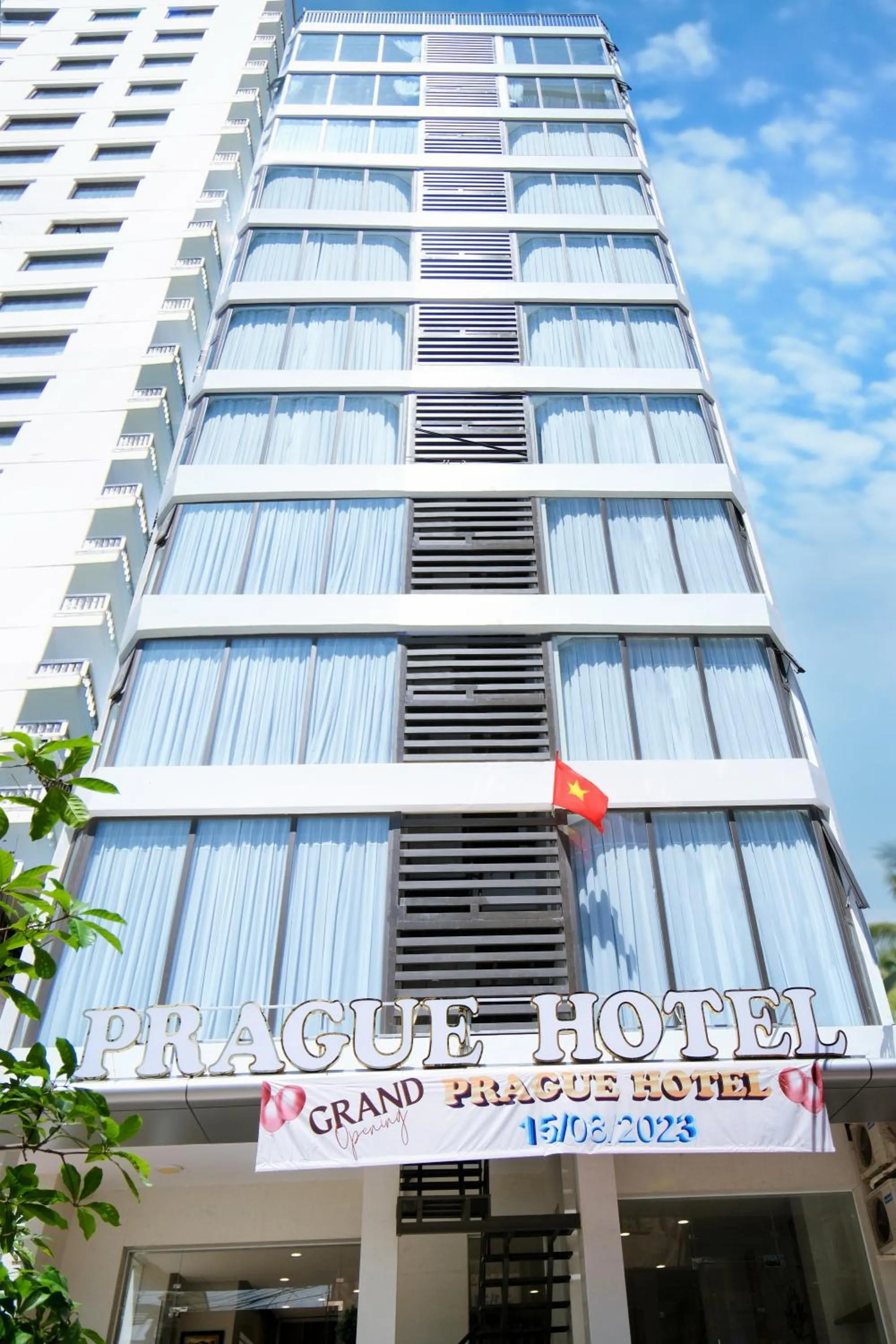 Prague Nha Trang Hotel