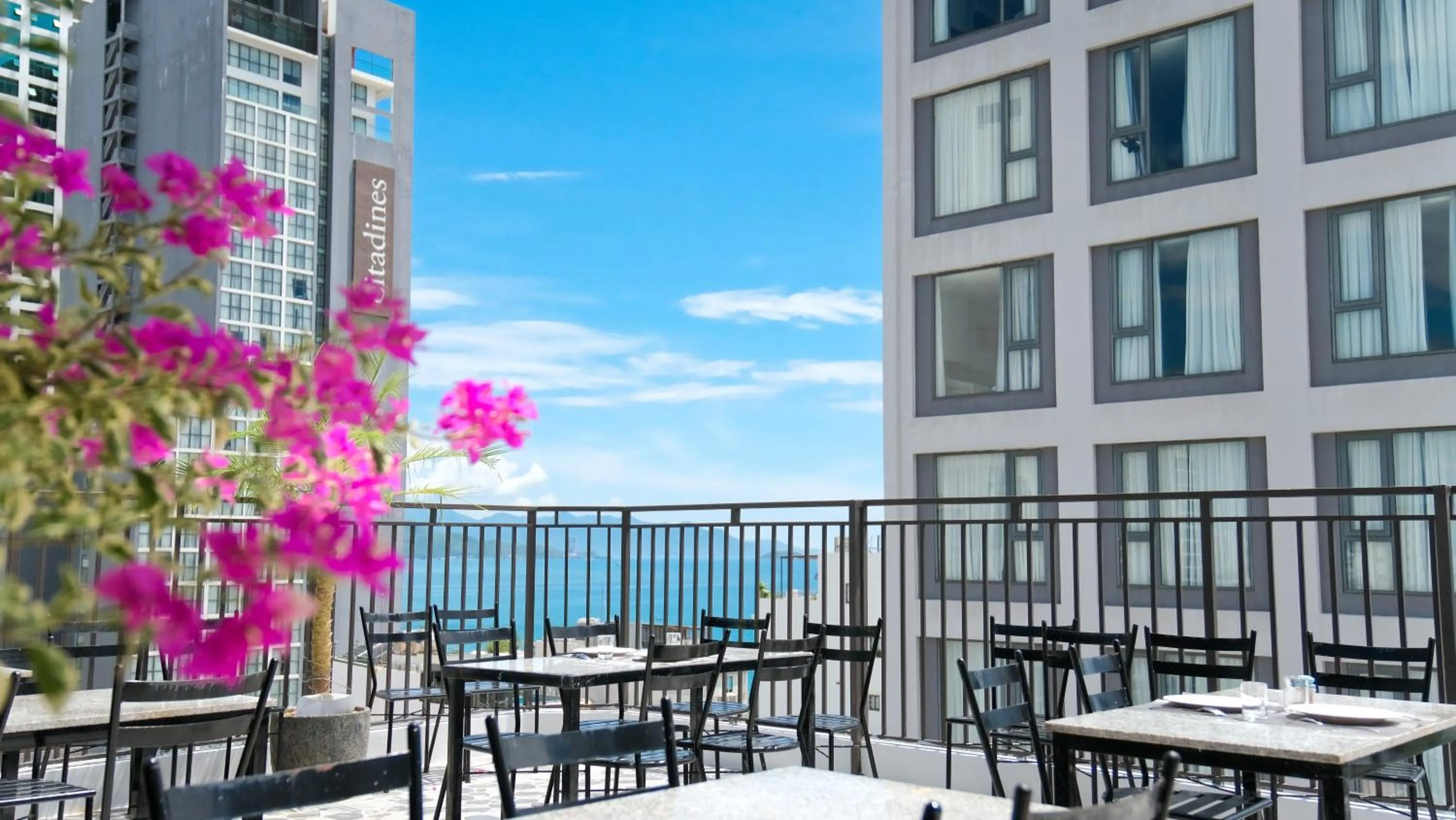 Prague Nha Trang Hotel