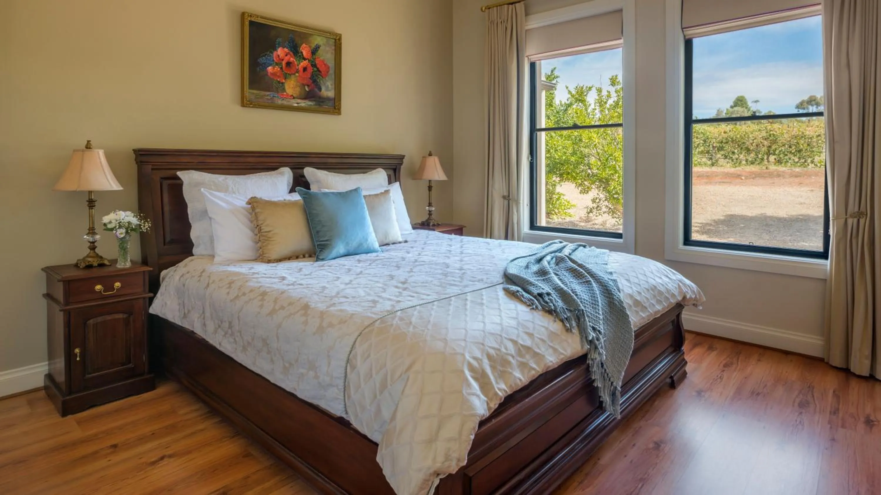 Bedroom in Barossa Shiraz Estate