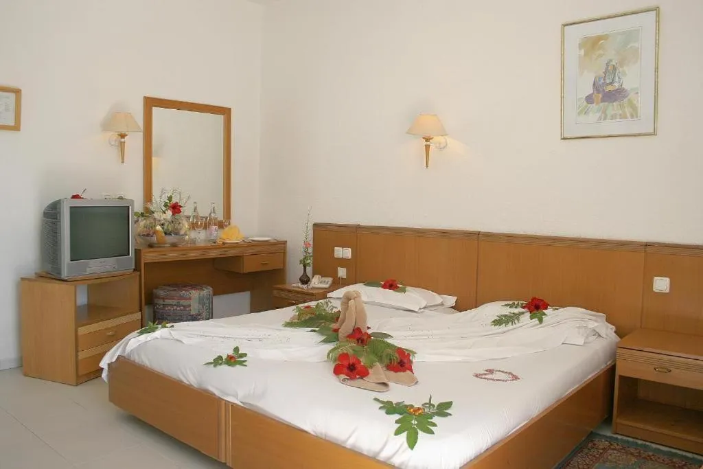 Bedroom, Bed in El Mouradi Club Selima