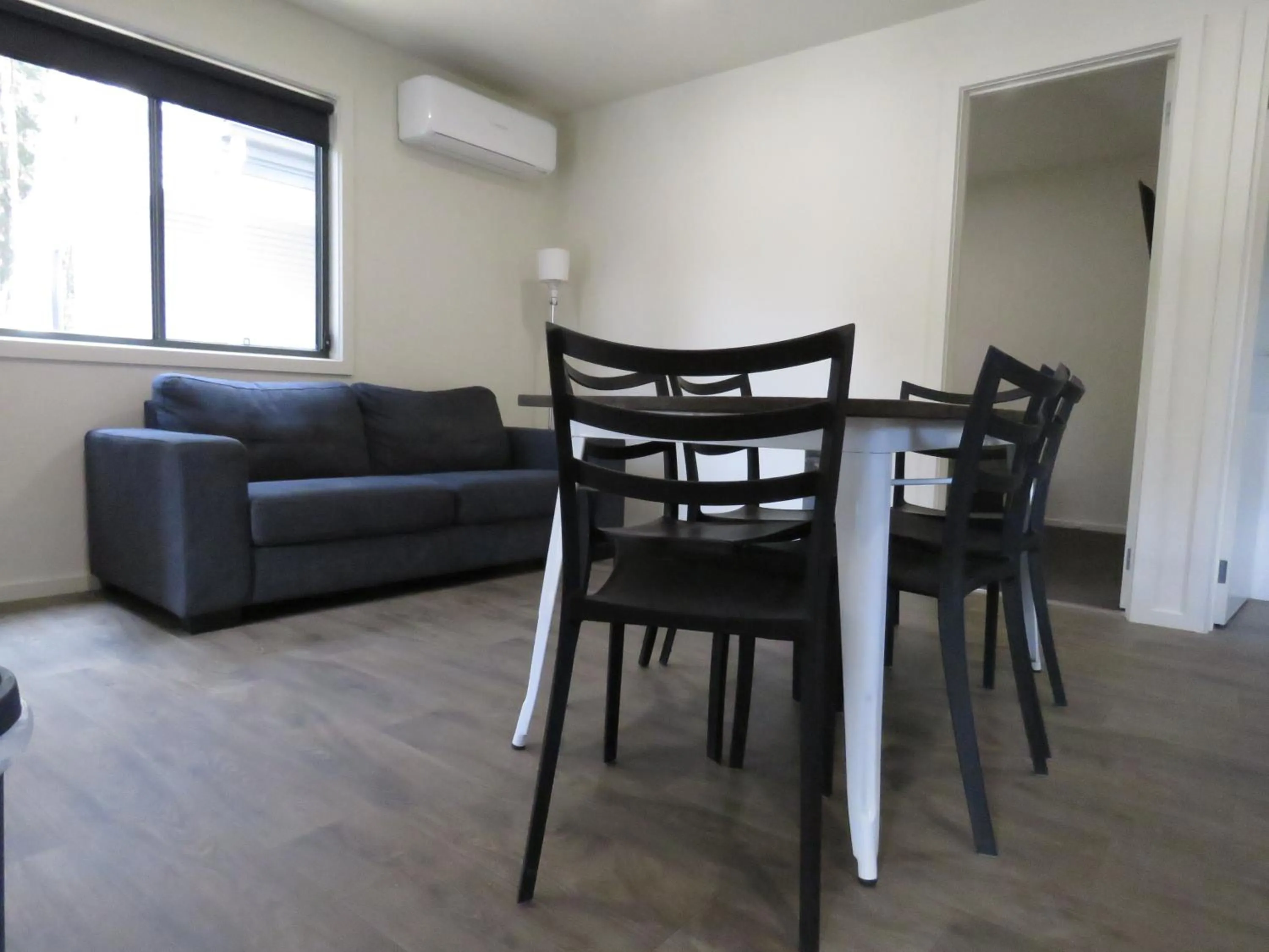 Living room in Beechworth Holiday Park