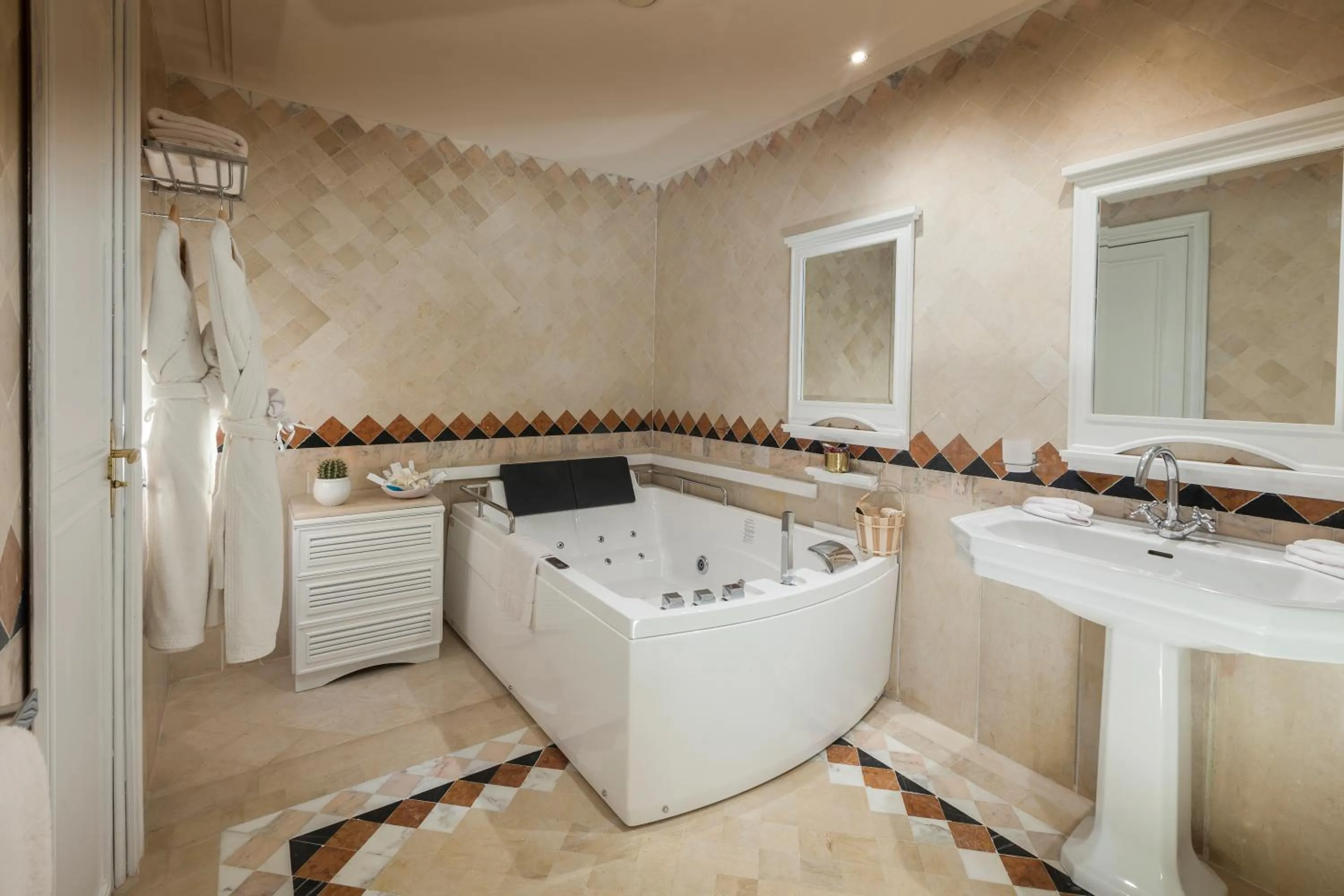 Bathroom in TUI BLUE Palm Beach Palace Djerba - Adult Only