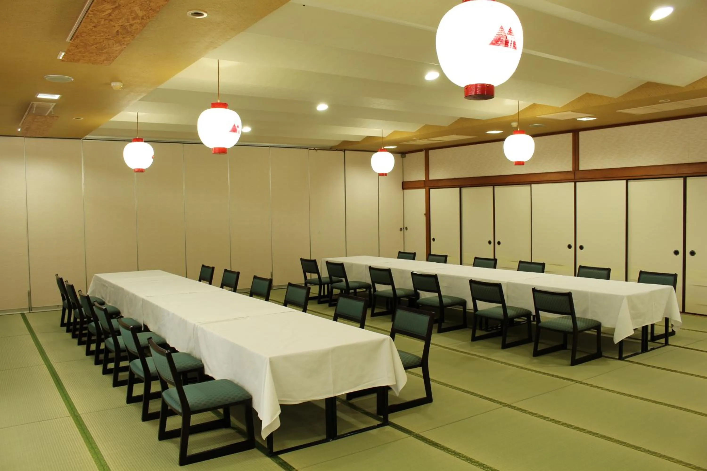 Banquet/Function facilities in Miyajima Seaside Hotel