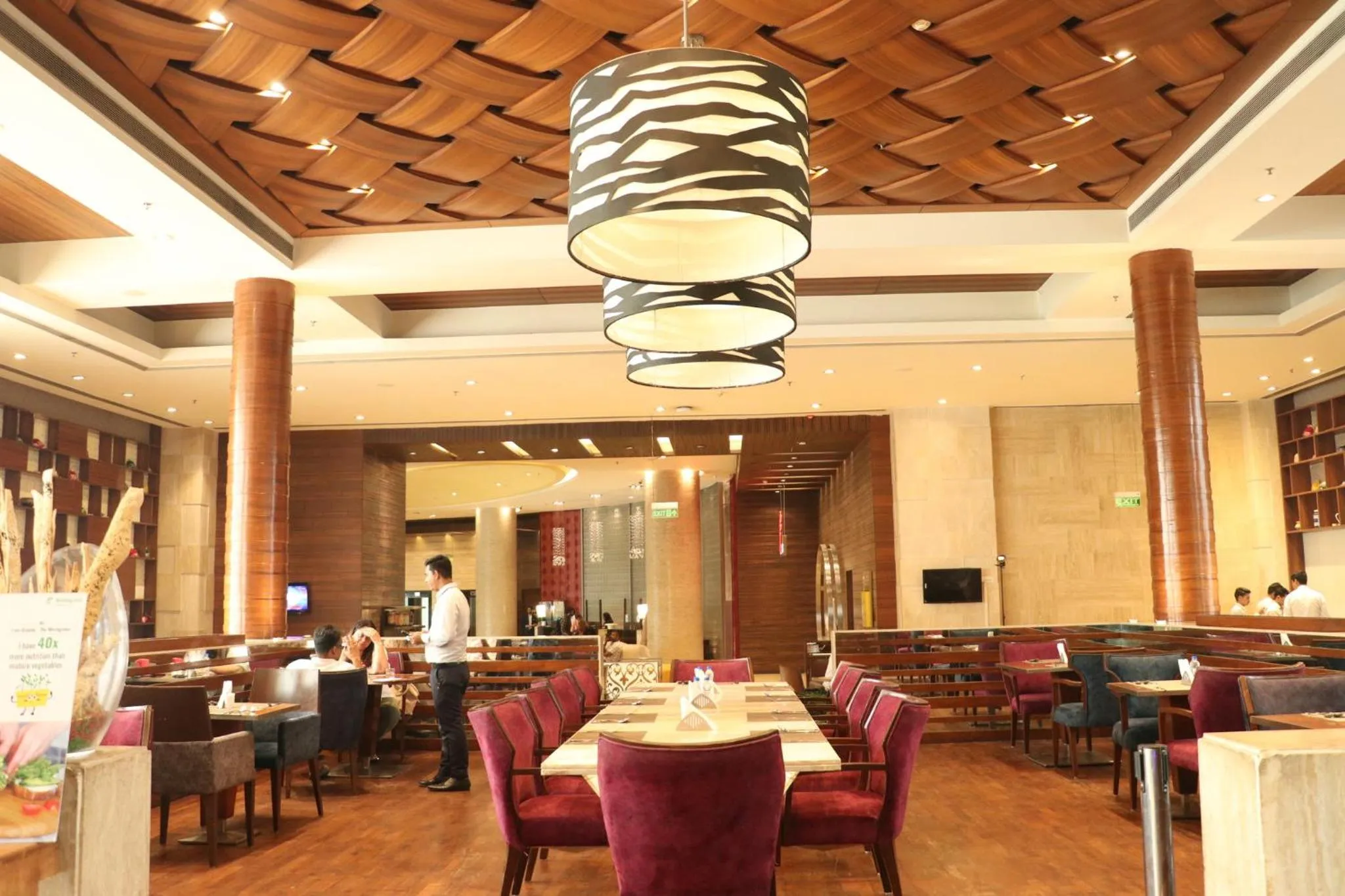 Restaurant/Places to Eat in Holiday Inn Chandigarh Panchkula, an IHG Hotel