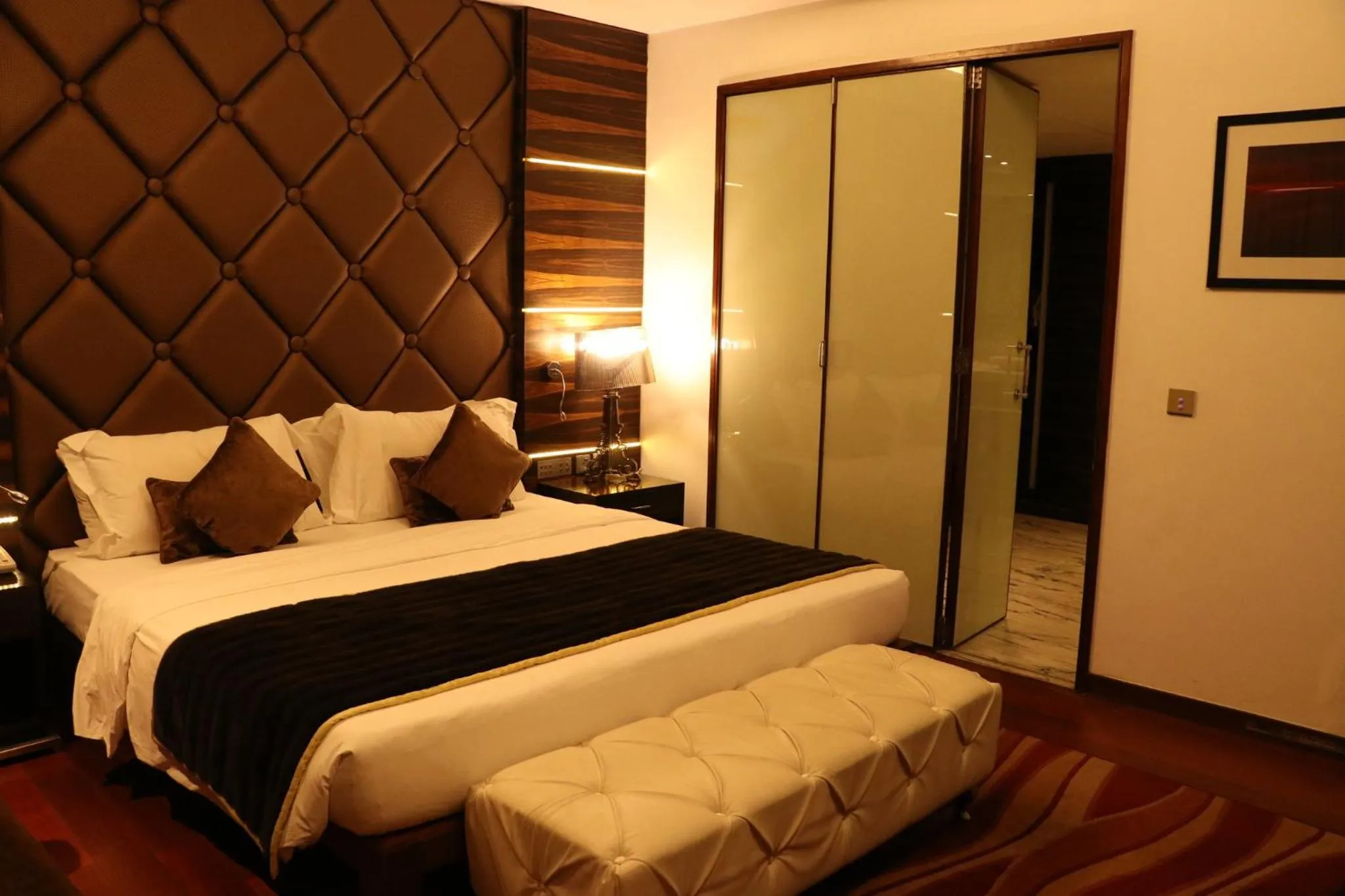 Photo of the whole room, Bed in Holiday Inn Chandigarh Panchkula, an IHG Hotel