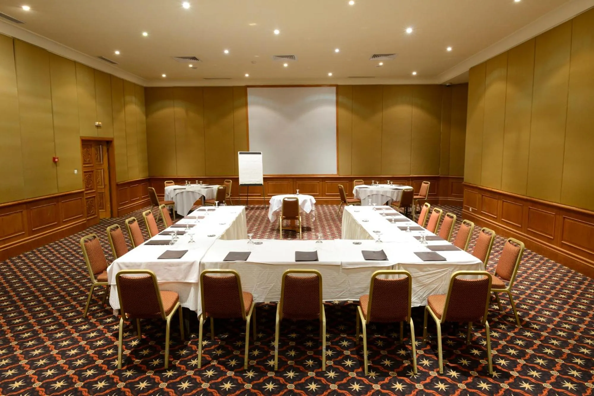 Meeting/conference room in Vincci Saphir Palace & Spa