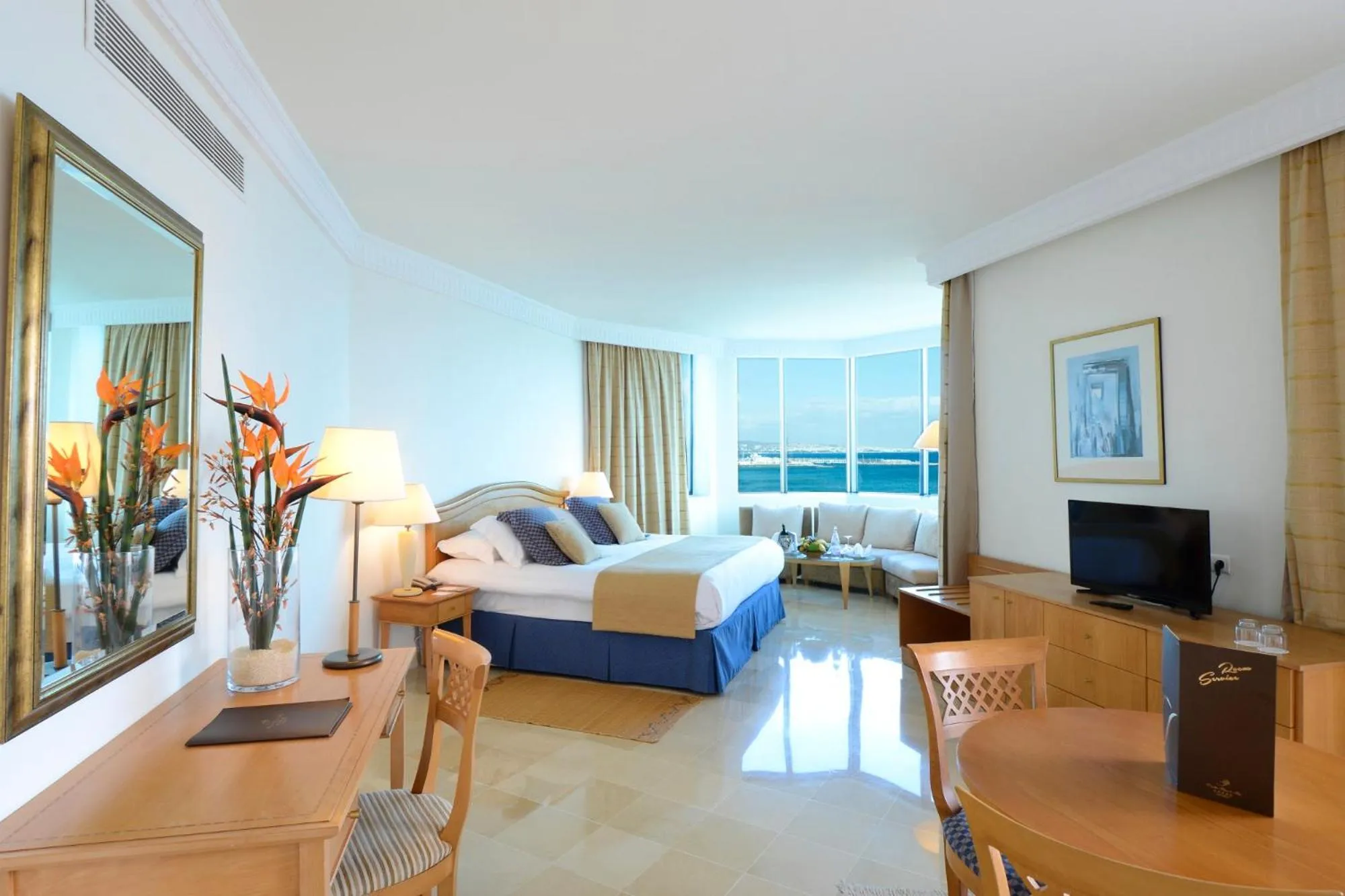 Beach in Vincci Saphir Palace & Spa