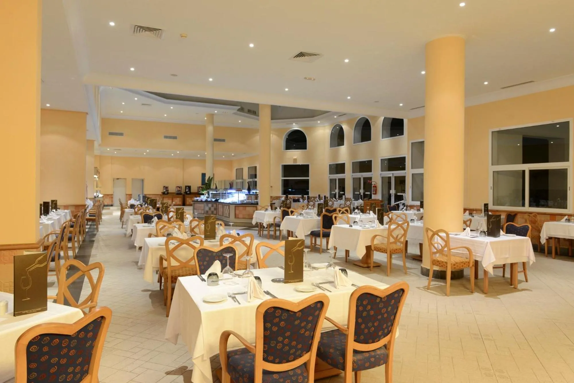 Restaurant/places to eat in Vincci Saphir Palace & Spa