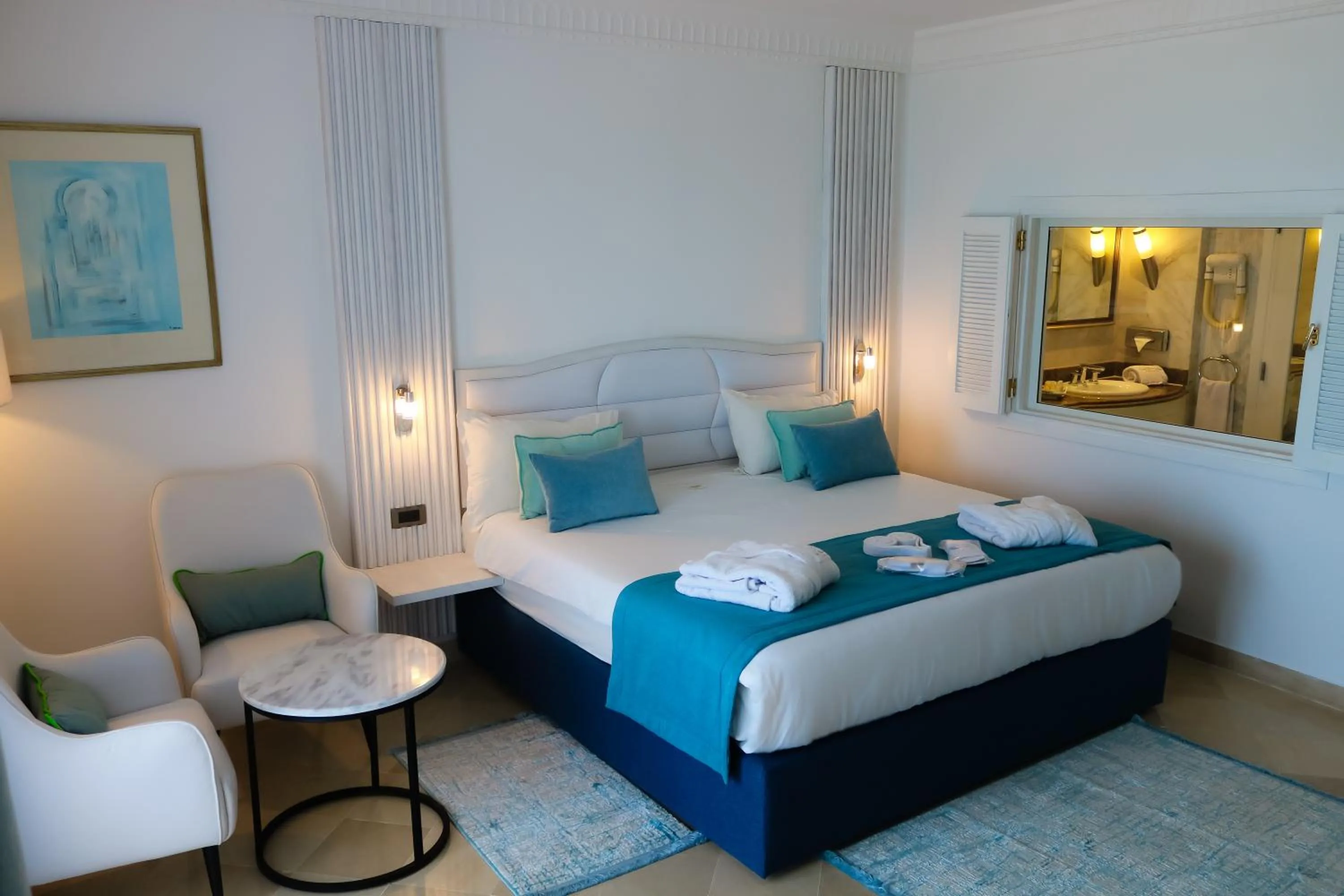 Property building, Bed in Vincci Saphir Palace & Spa