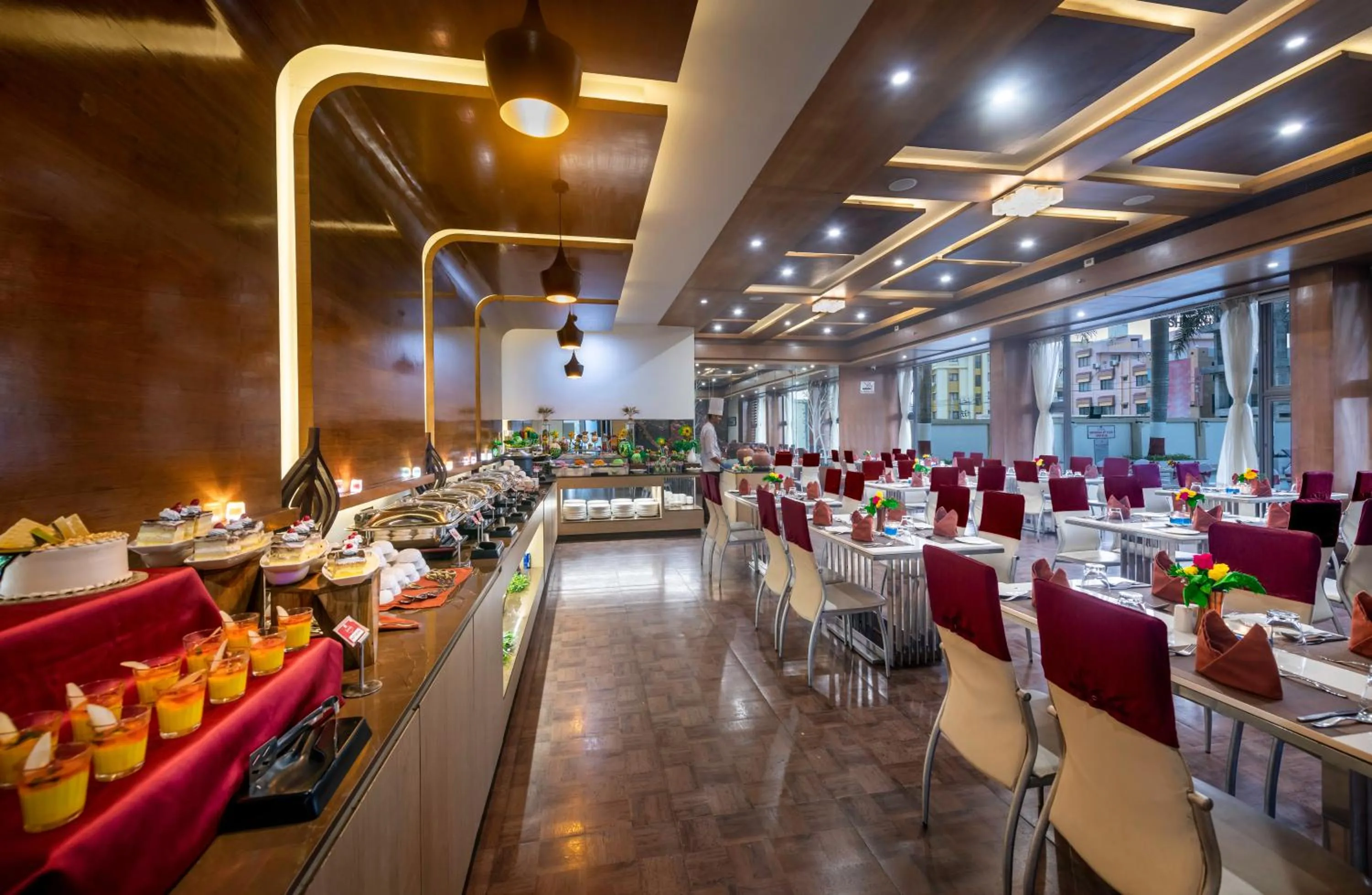 Restaurant/places to eat in Lords Inn Somnath