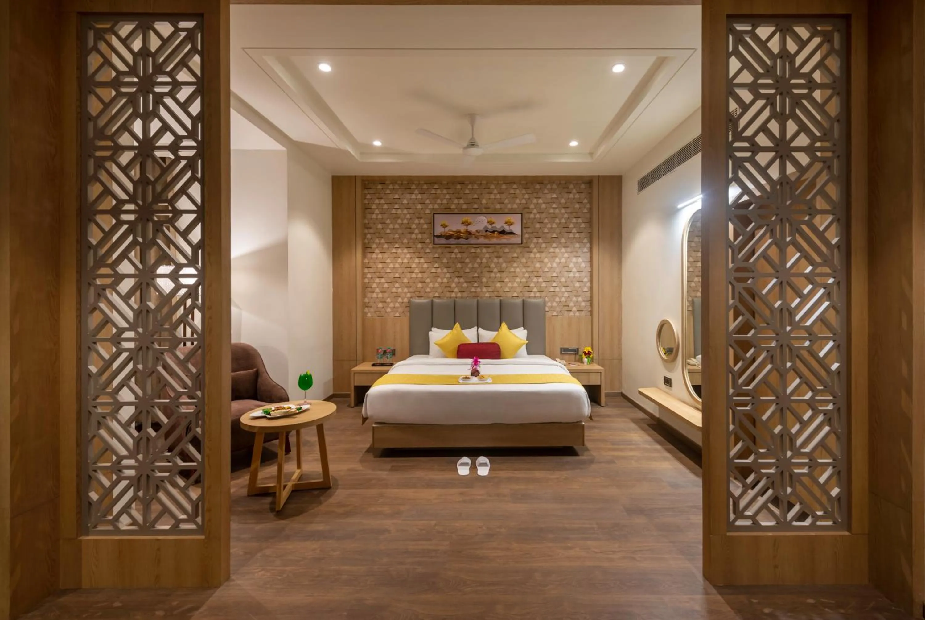 Bedroom, Bed in Lords Inn Somnath