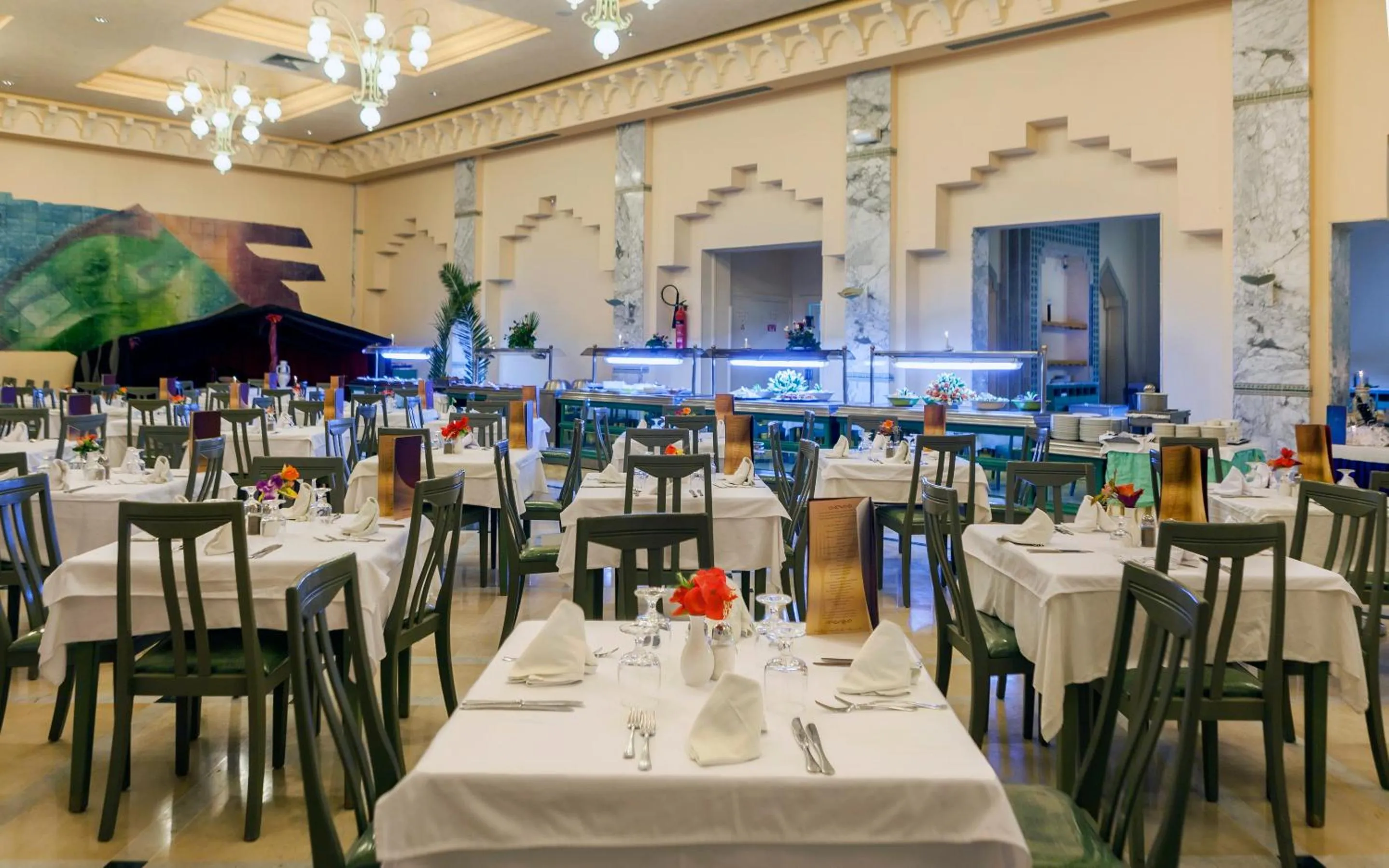 Restaurant/places to eat in El Mouradi Douz