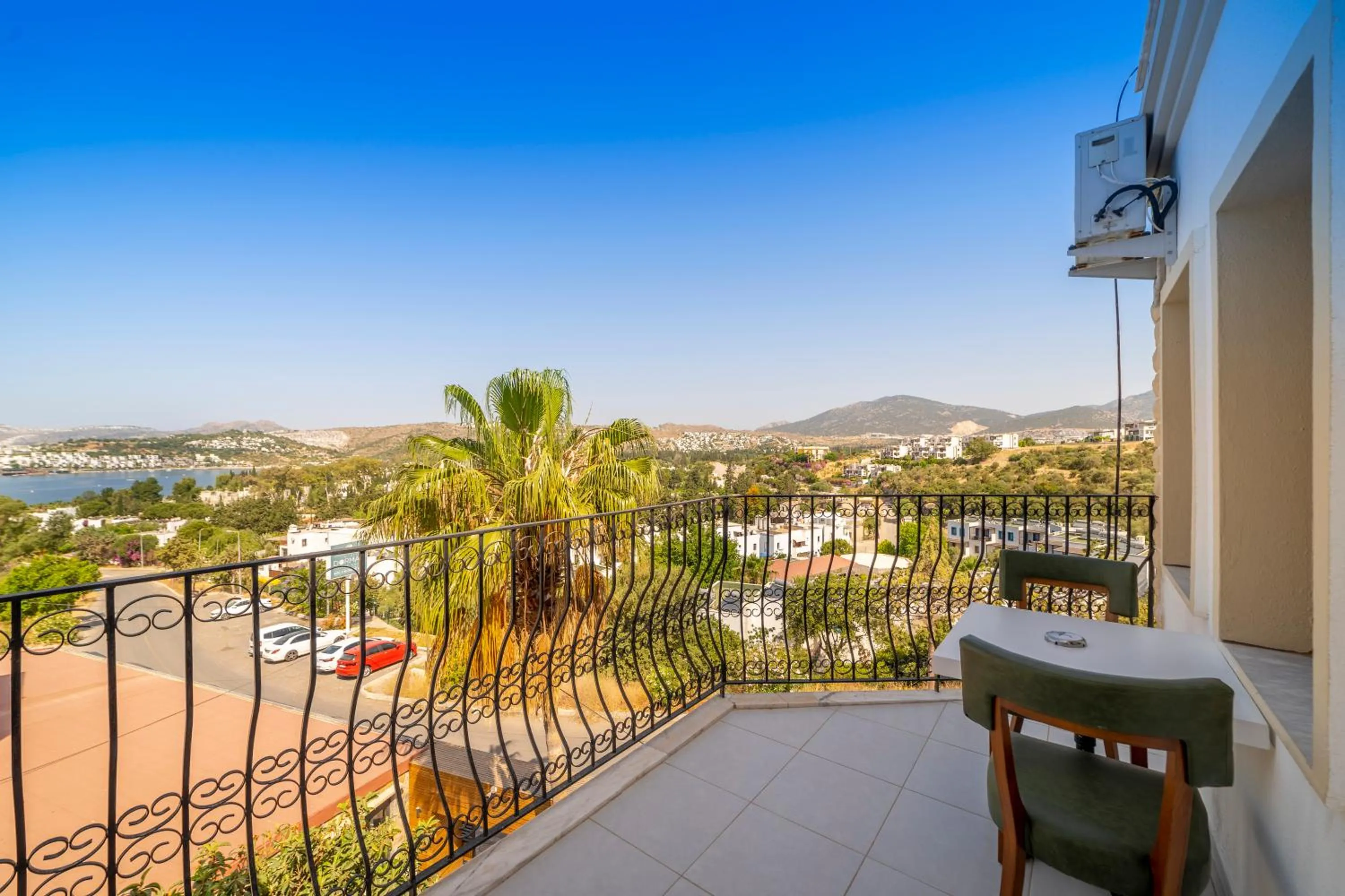 Balcony/Terrace in Queen Boutique Hotel