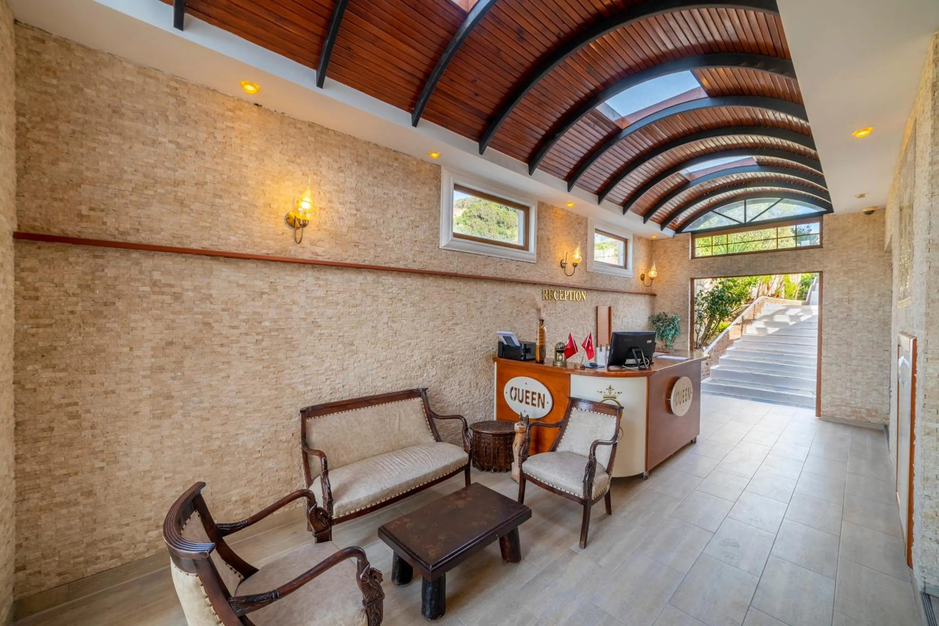 Lobby or reception in Queen Boutique Hotel