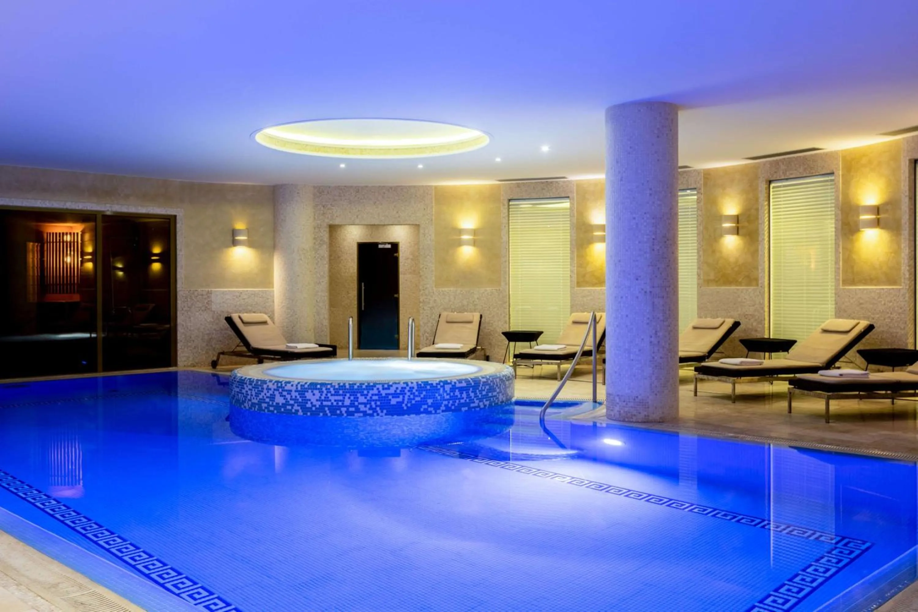 Hot Tub in Grand Hotel Kempinski Vilnius