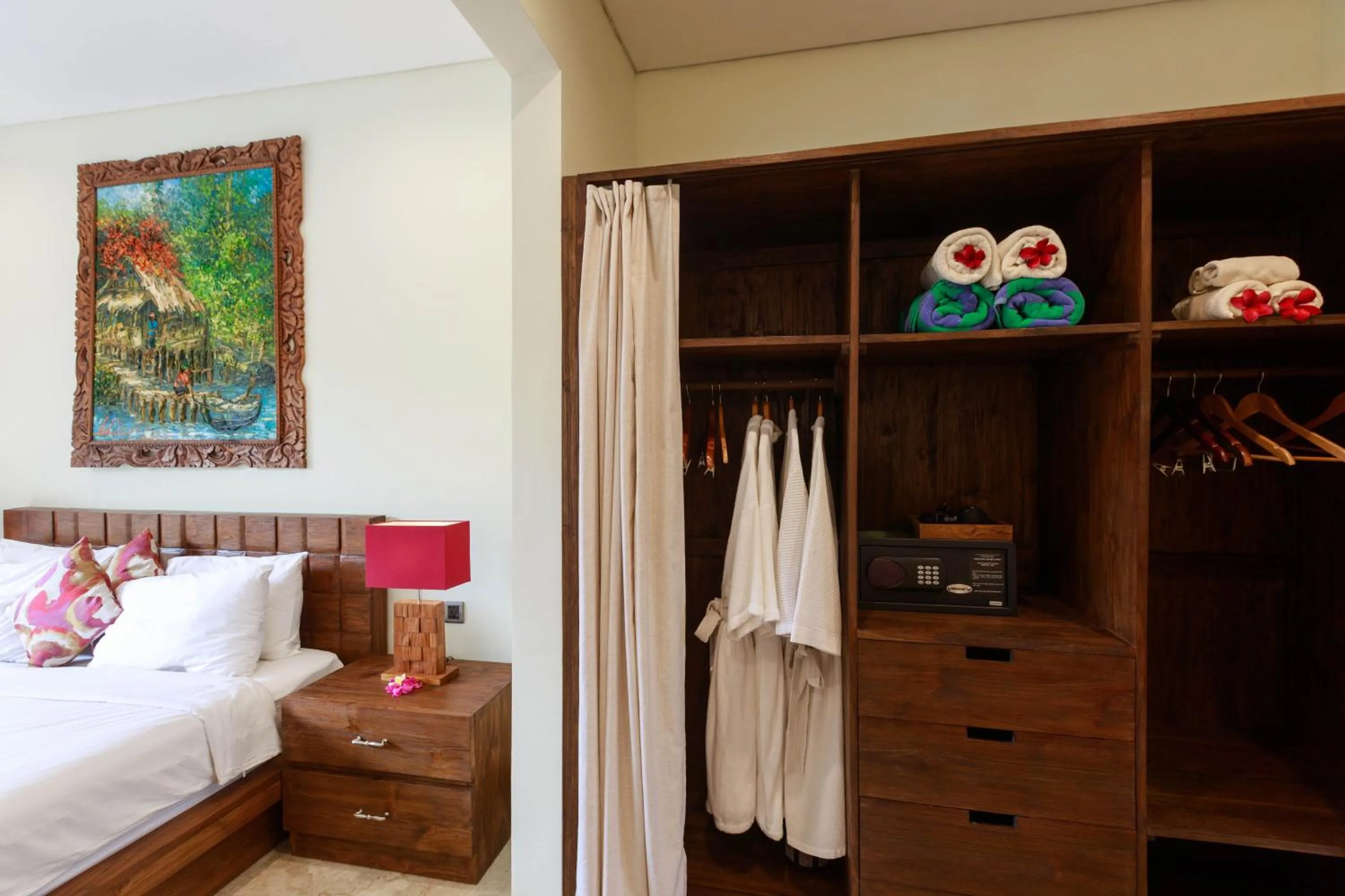 Bed in Delight ART Villas