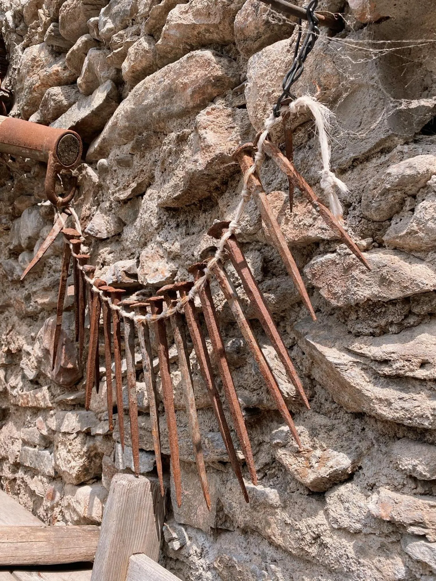 Decorative detail in Antica Sosta dei Viandanti