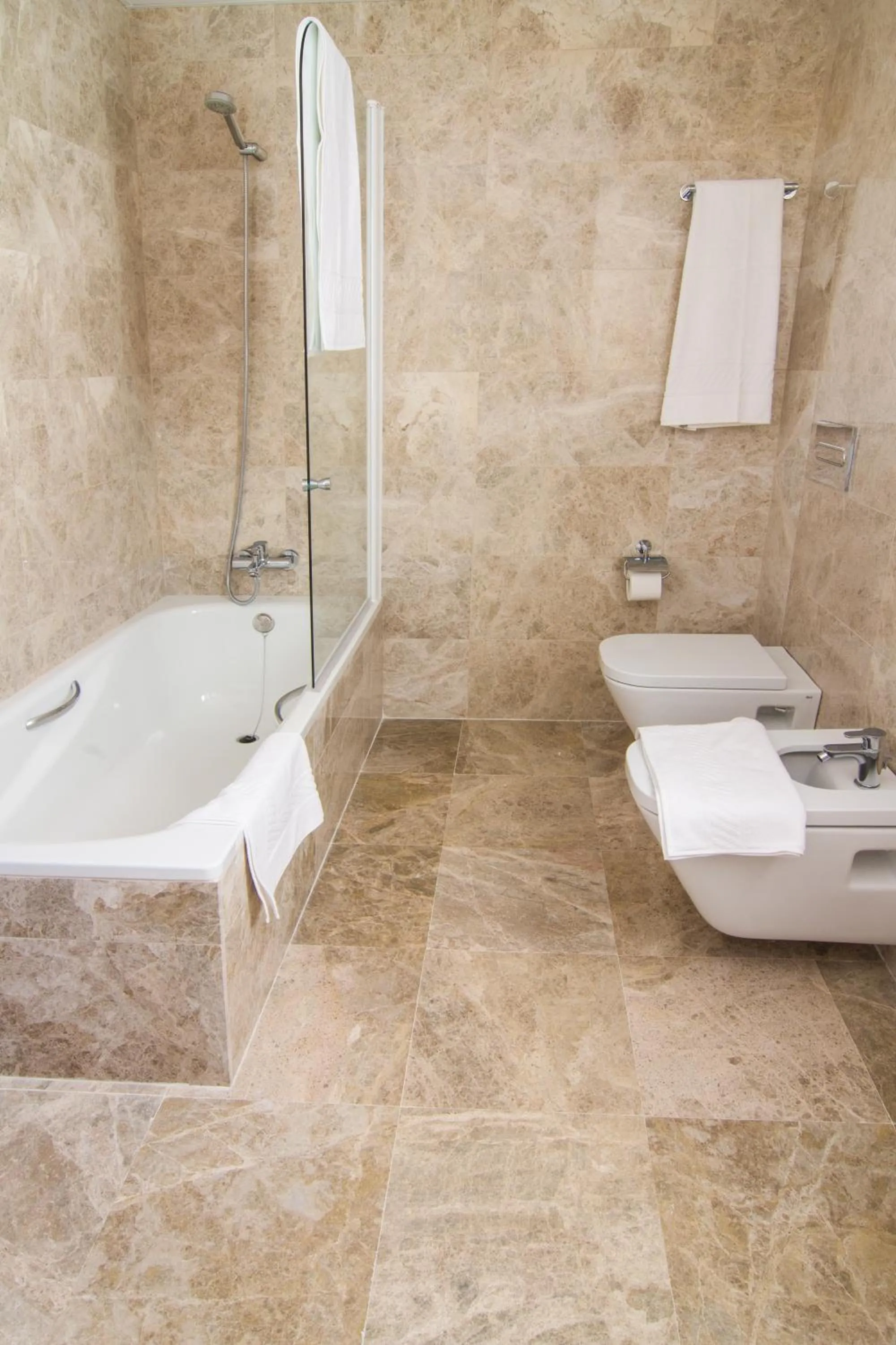 Bathroom in Hotel Senderos