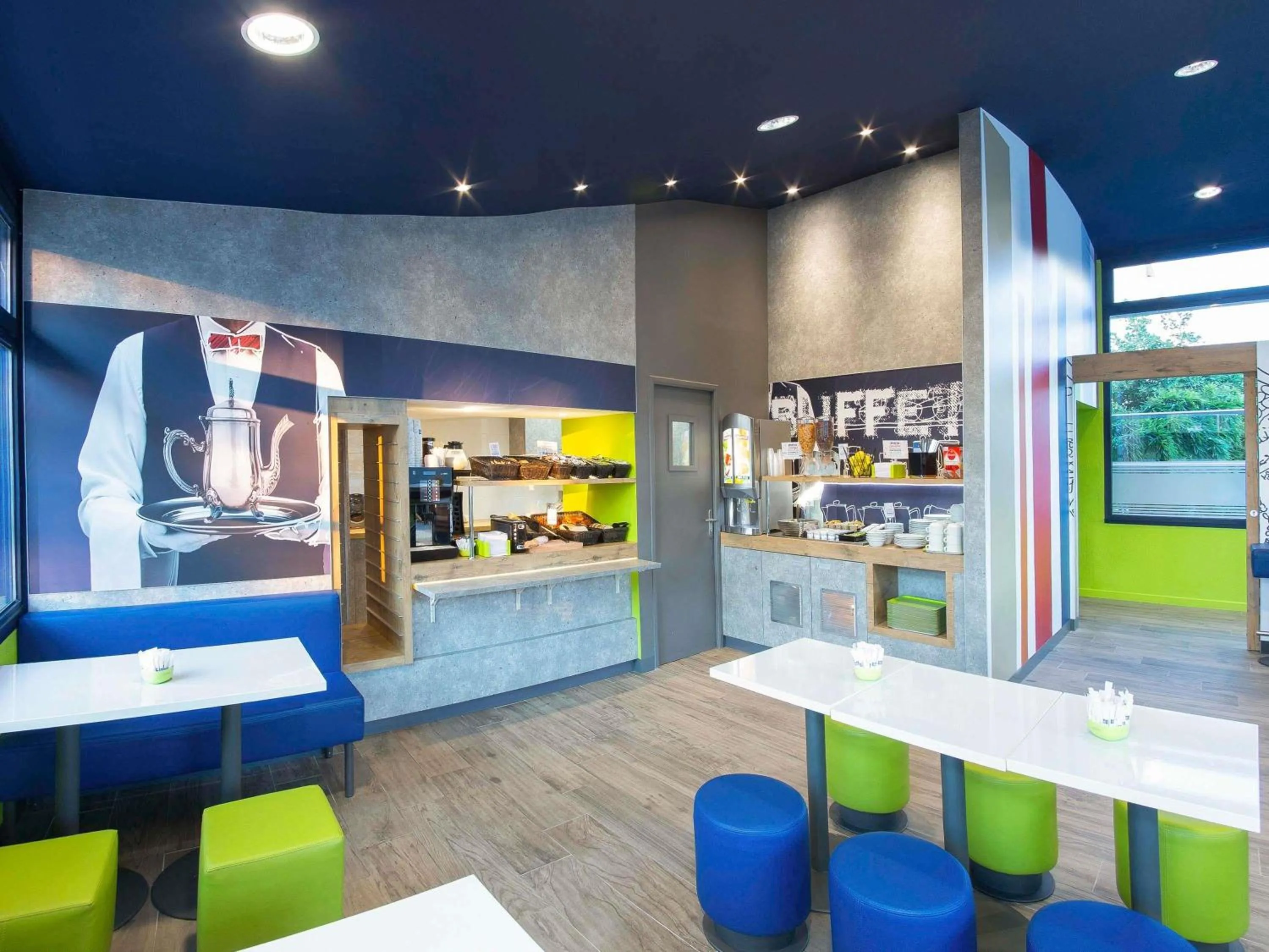 Property building in ibis budget Montpellier Sud Près d'Arènes