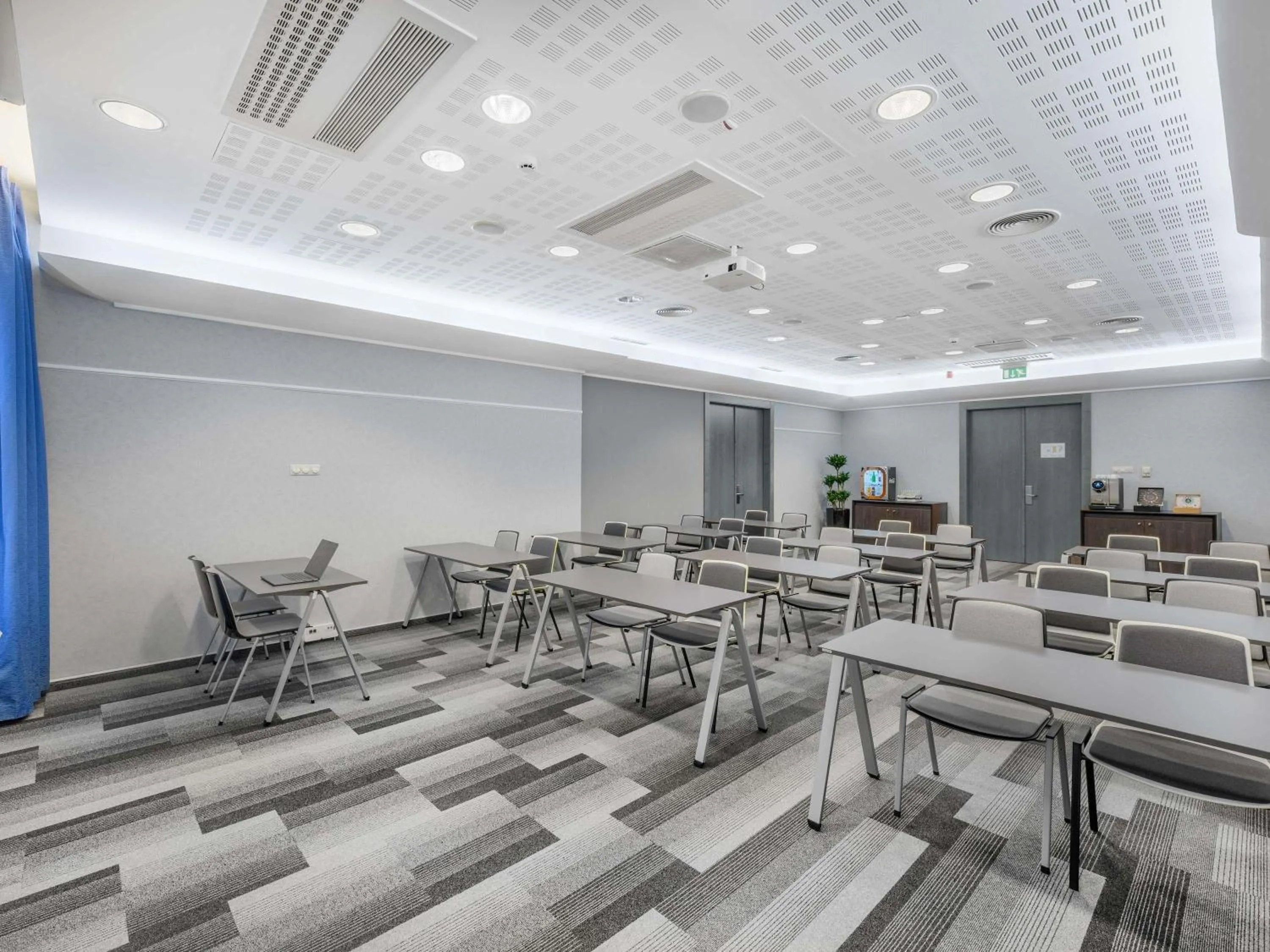 Meeting/conference room in ibis Budapest Castle Hill