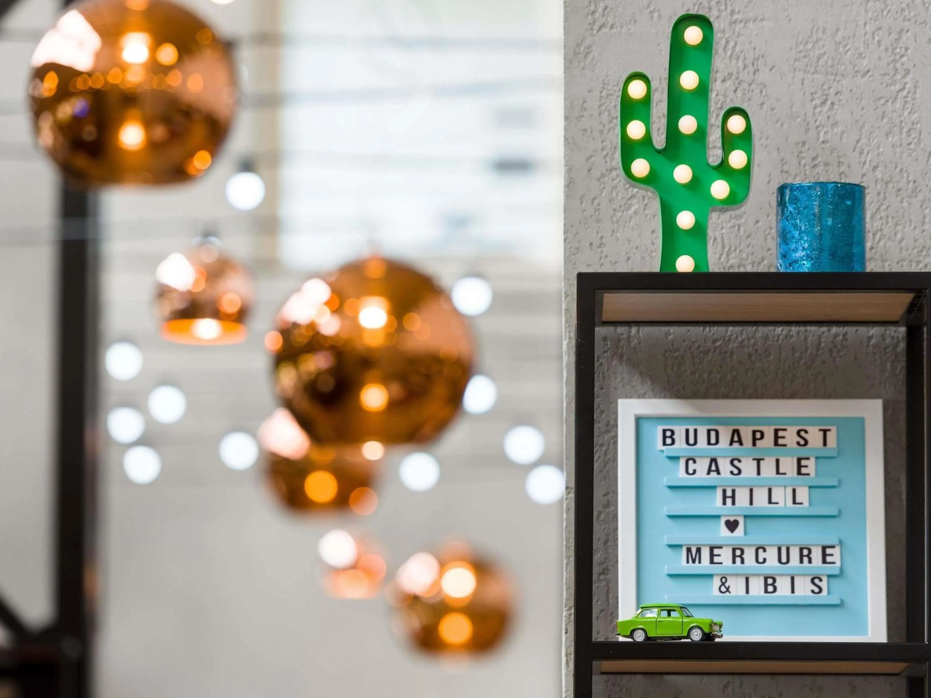 Lounge or bar in ibis Budapest Castle Hill