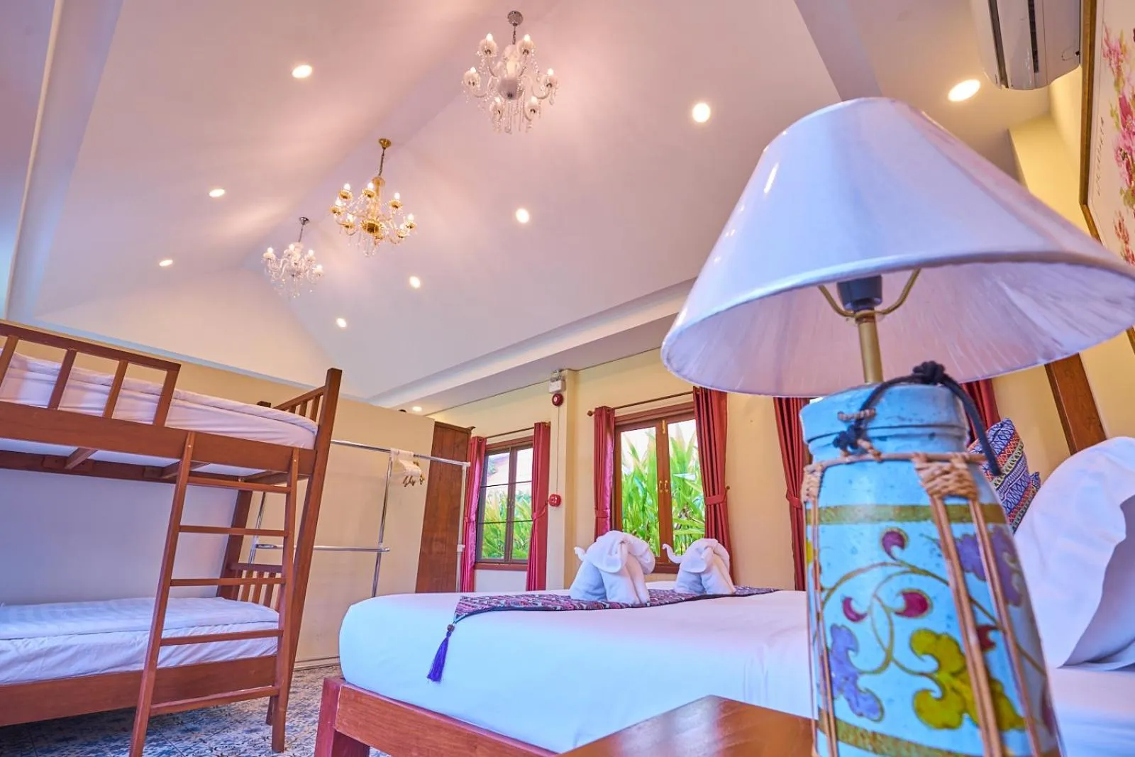 Bed in Mina Garden Villa Resort