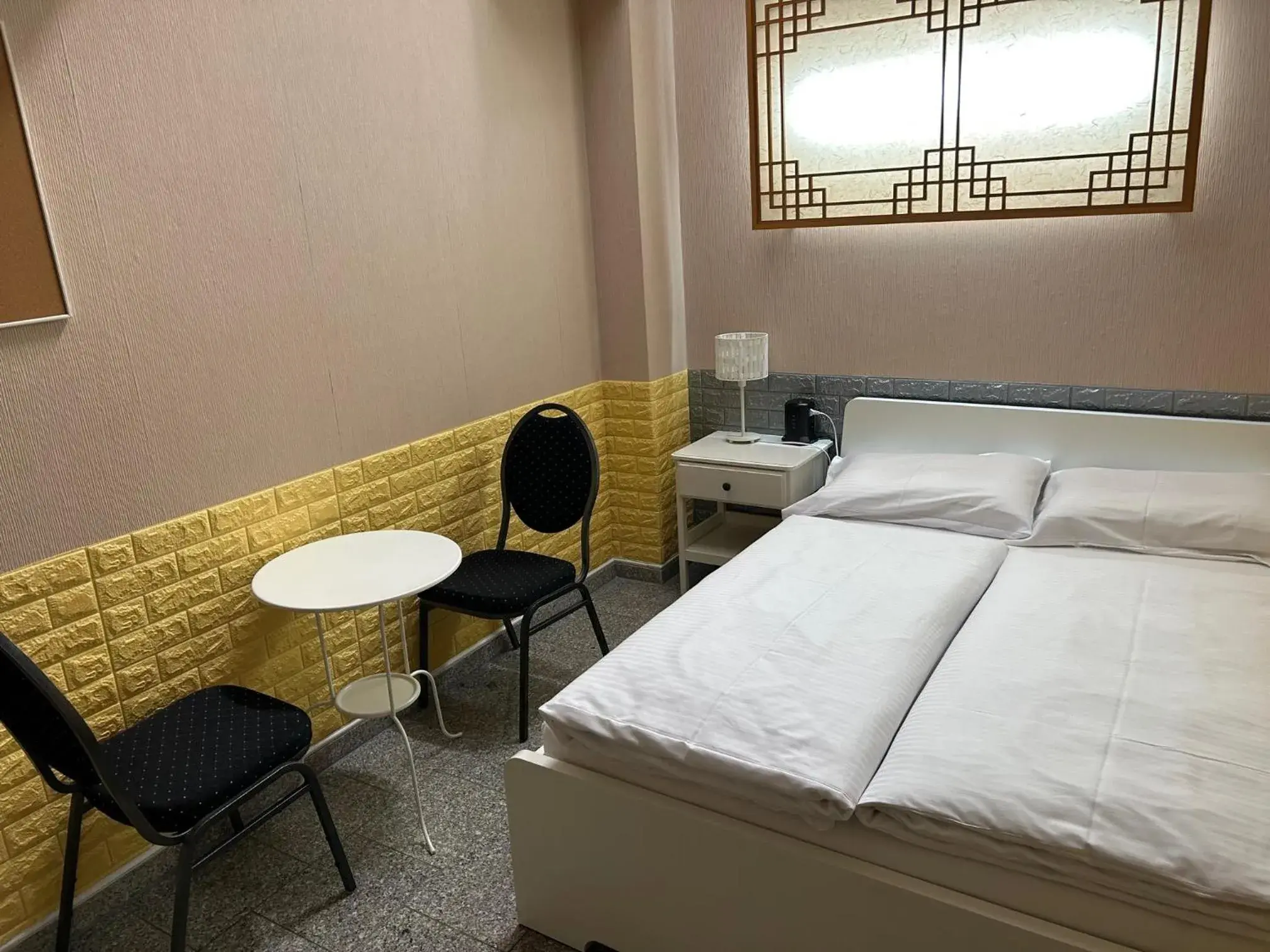 Double Room in Hotel Ko Double Room in Hotel Ko