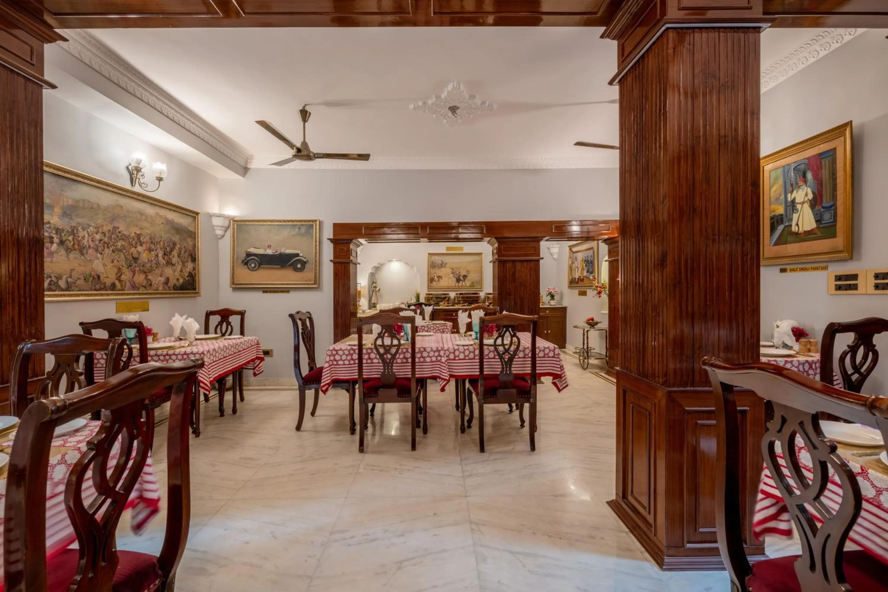 Restaurant/places to eat in Dera Rawatsar - Heritage Hotel