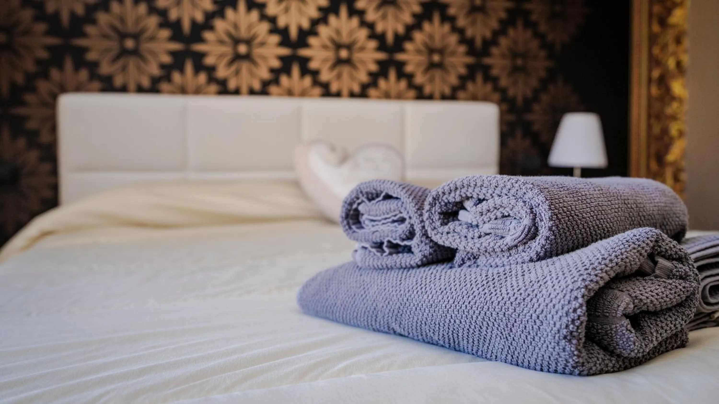 Bed in CconfortHotels R&B Dolci Emozioni