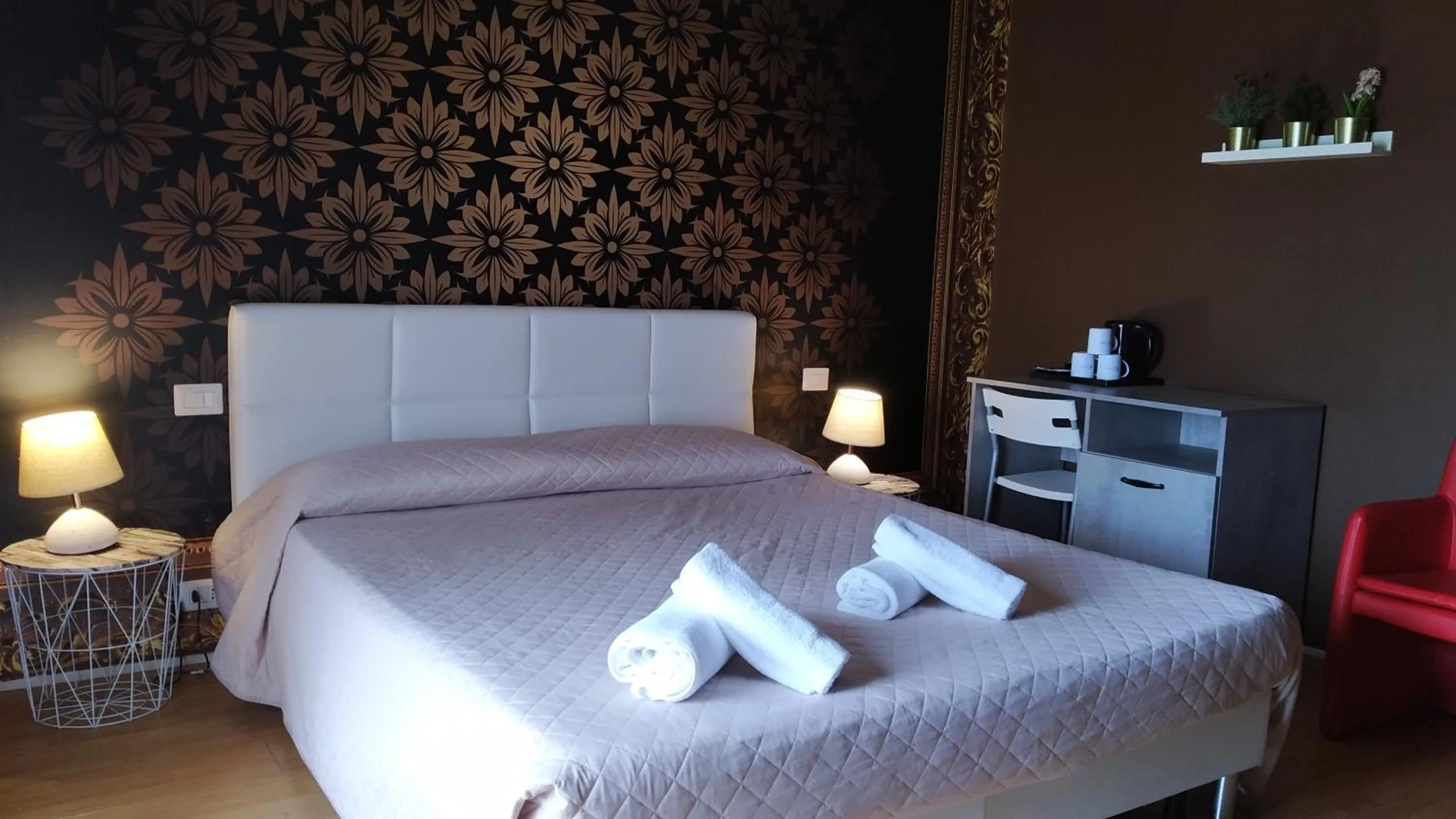 Bed in CconfortHotels R&B Dolci Emozioni