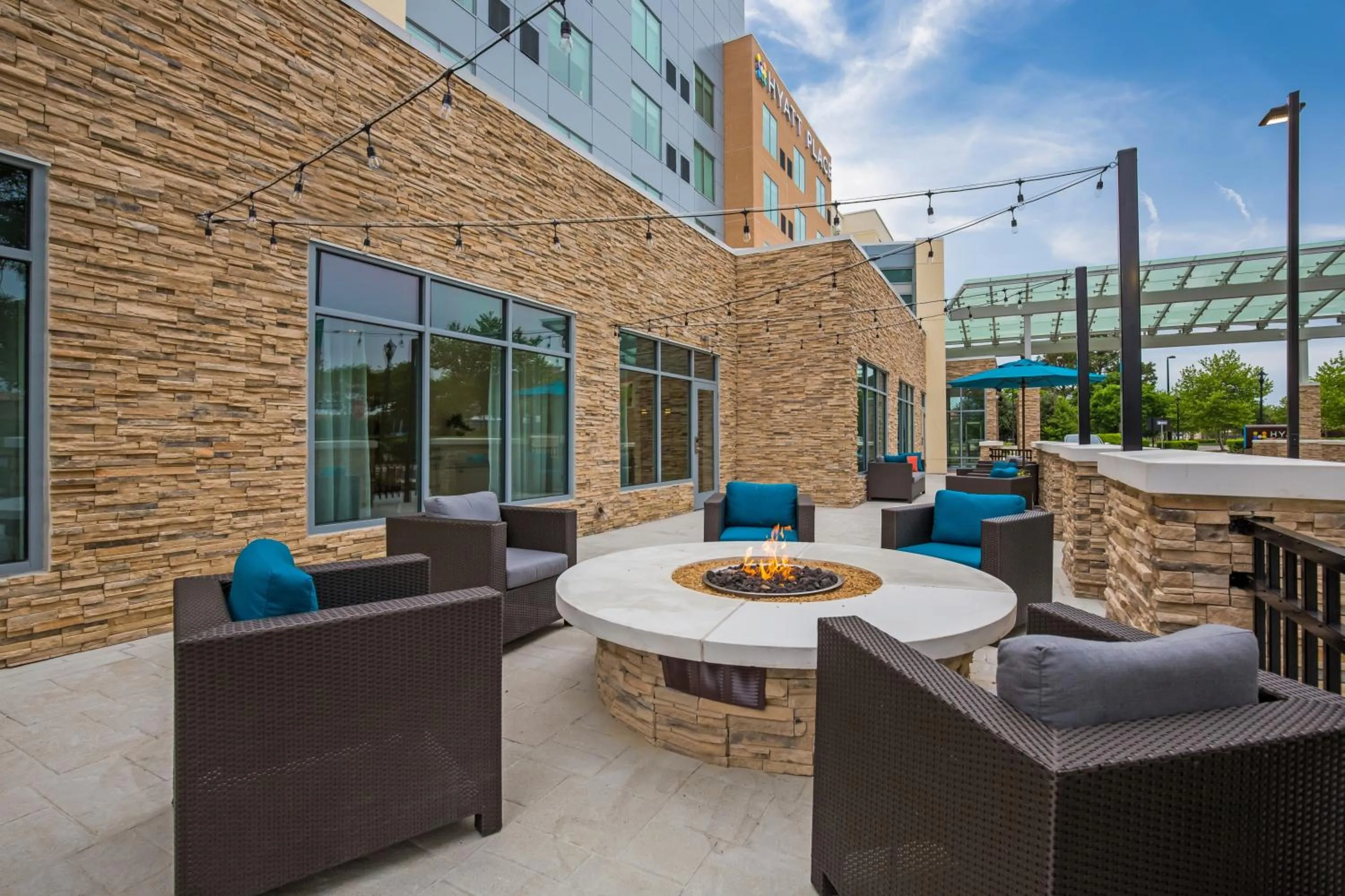 Property building in Hyatt Place Hampton Convention Center