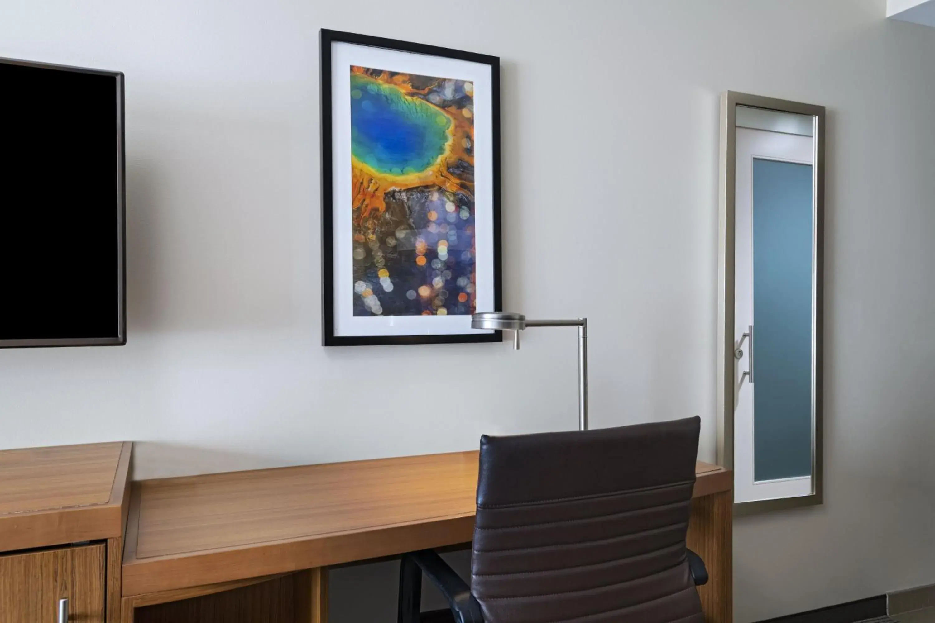 Queen Room with Two Queen Beds with Sofa Bed and Tub - Disability Access in Hyatt Place Greensboro Downtown Queen Room with Two Queen Beds with Sofa Bed and Tub - Disability Access in Hyatt Place Greensboro Downtown