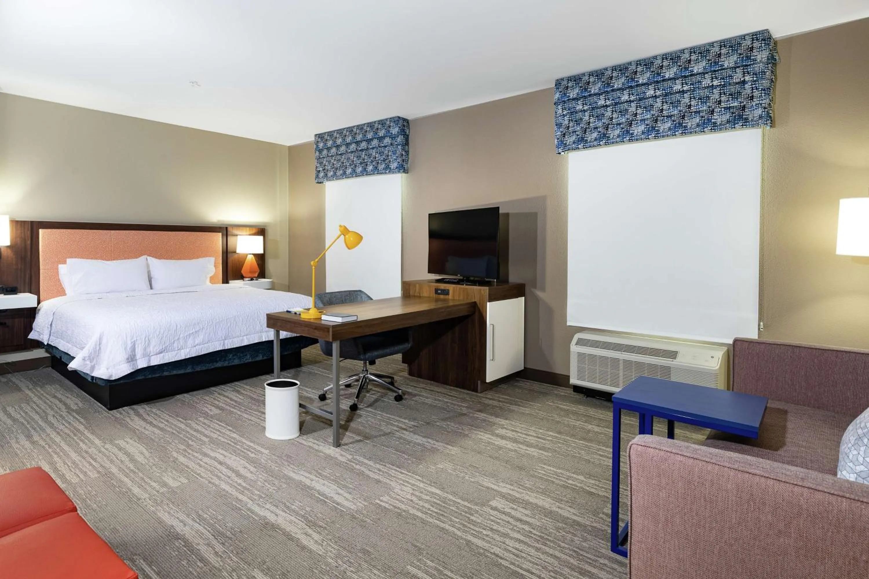 Bedroom, Bed in Hampton Inn & Suites By Hilton-Columbia Killian Road